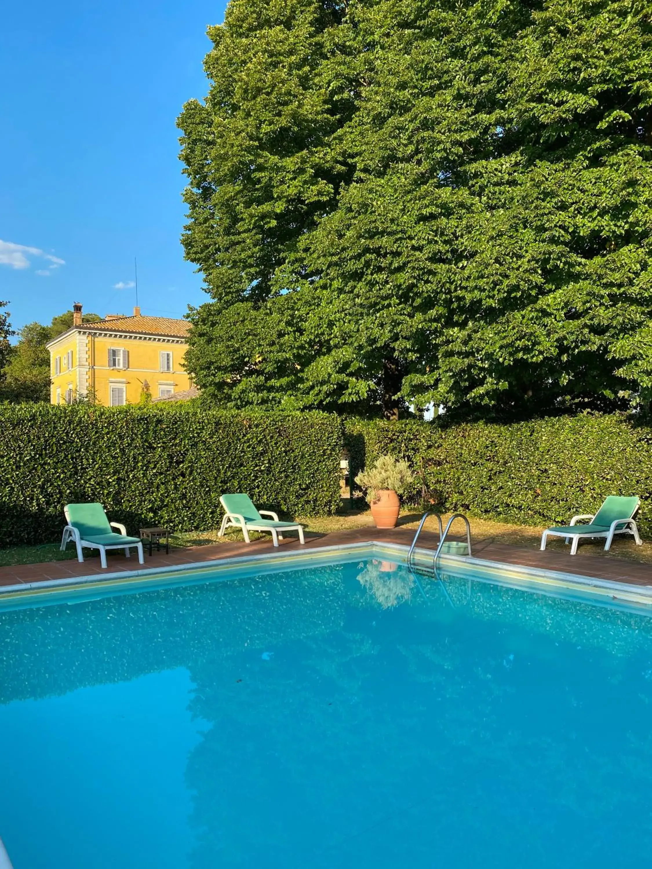 Three-Bedroom Apartment in Palazzo Di Bagnaia Three-Bedroom Apartment in Palazzo Di Bagnaia