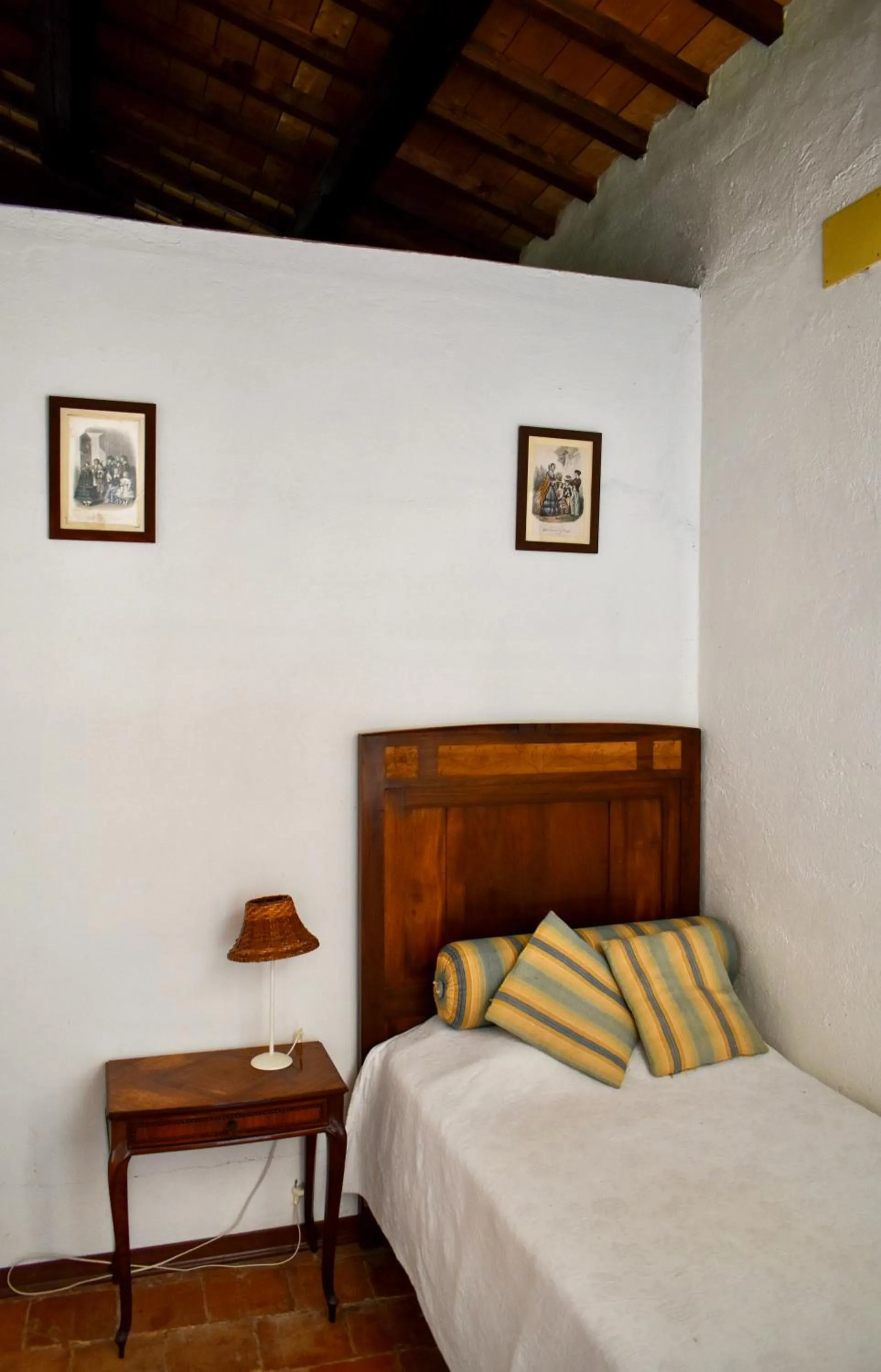 Bed in Palazzo Di Bagnaia