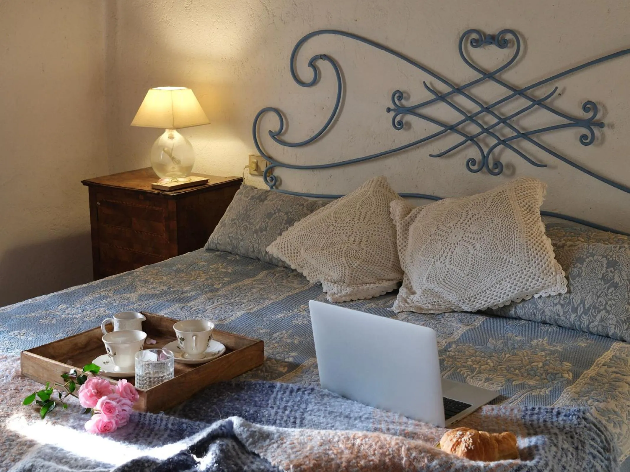 Bed in Palazzo Di Bagnaia