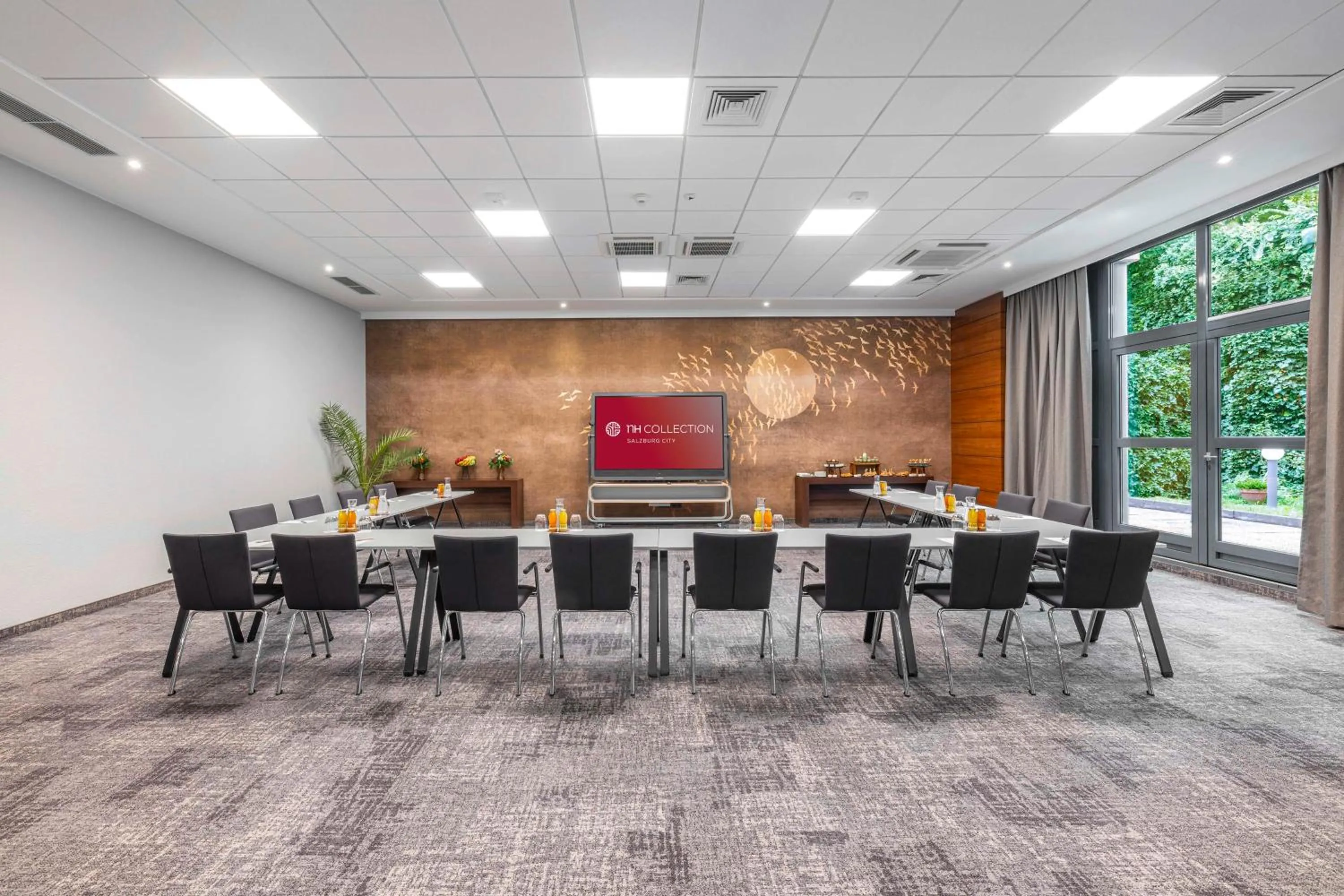 Meeting/conference room in NH Collection Salzburg City