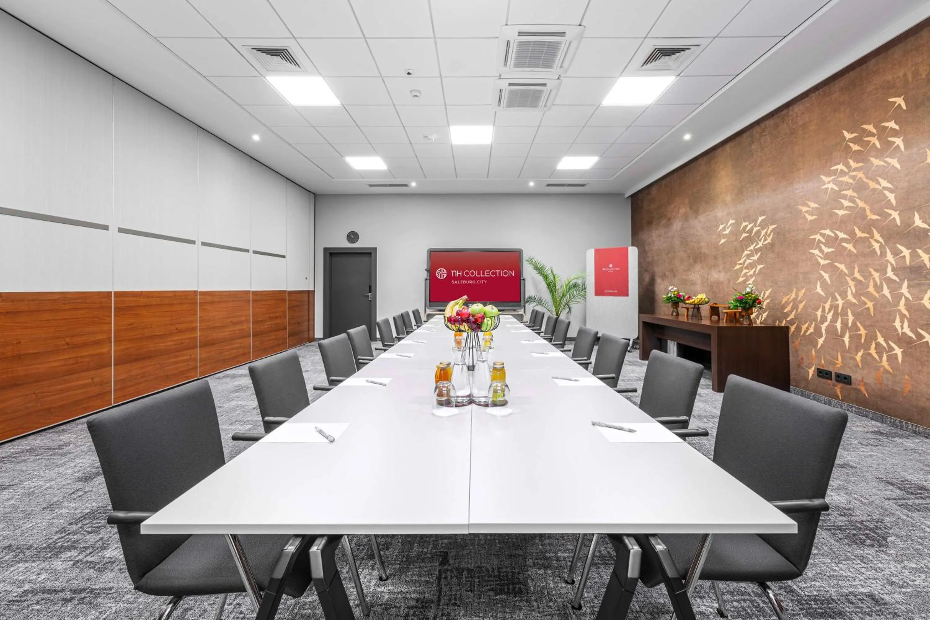 Meeting/conference room in NH Collection Salzburg City