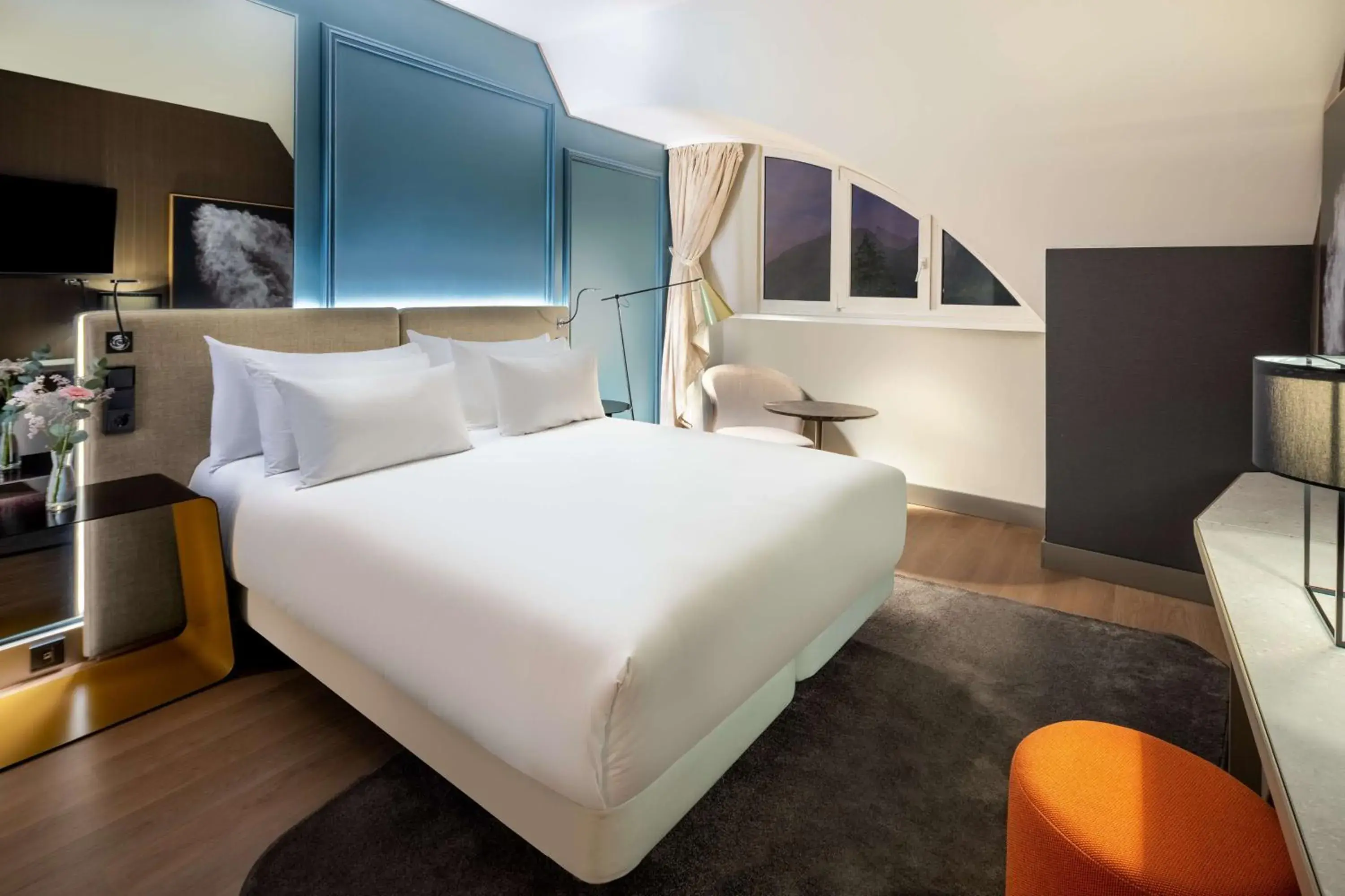 Photo of the whole room, Bed in NH Collection Salzburg City Photo of the whole room, Bed in NH Collection Salzburg City