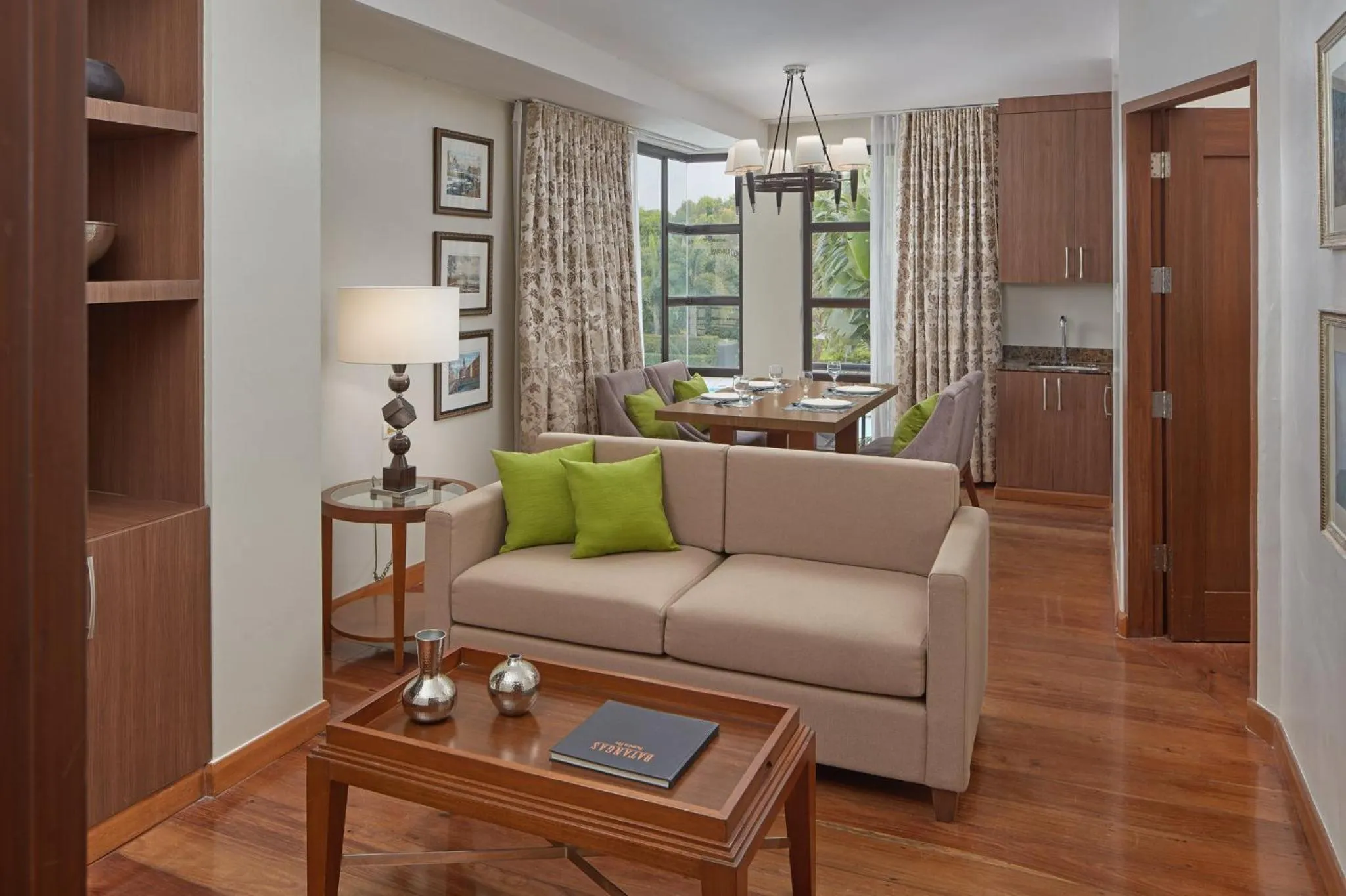 Photo of the whole room in Holiday Inn & Suites Batangas LimaPark by IHG