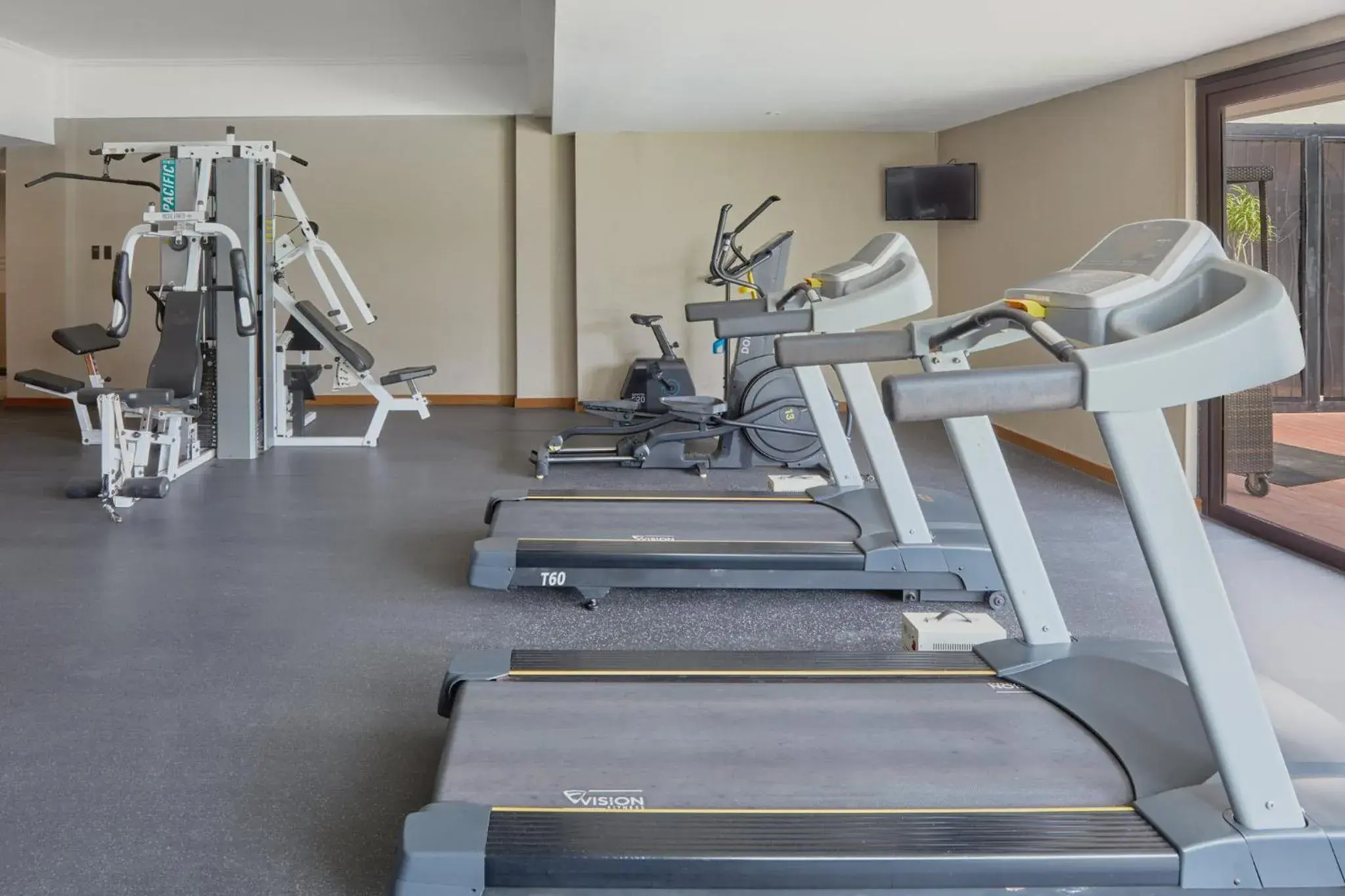 Fitness centre/facilities in Holiday Inn & Suites Batangas LimaPark by IHG Fitness centre/facilities in Holiday Inn & Suites Batangas LimaPark by IHG