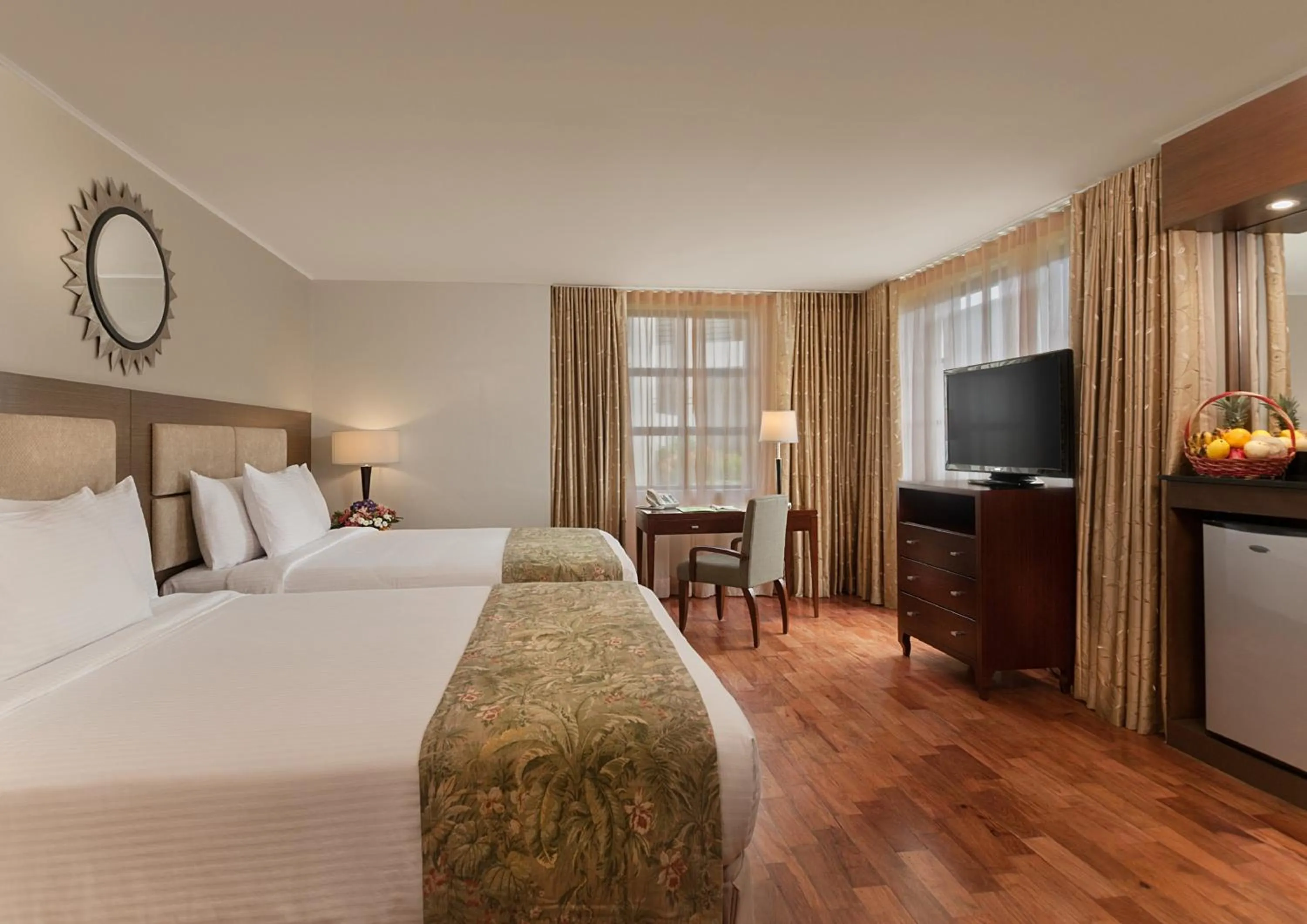 Photo of the whole room, Bed in Holiday Inn & Suites Batangas LimaPark by IHG