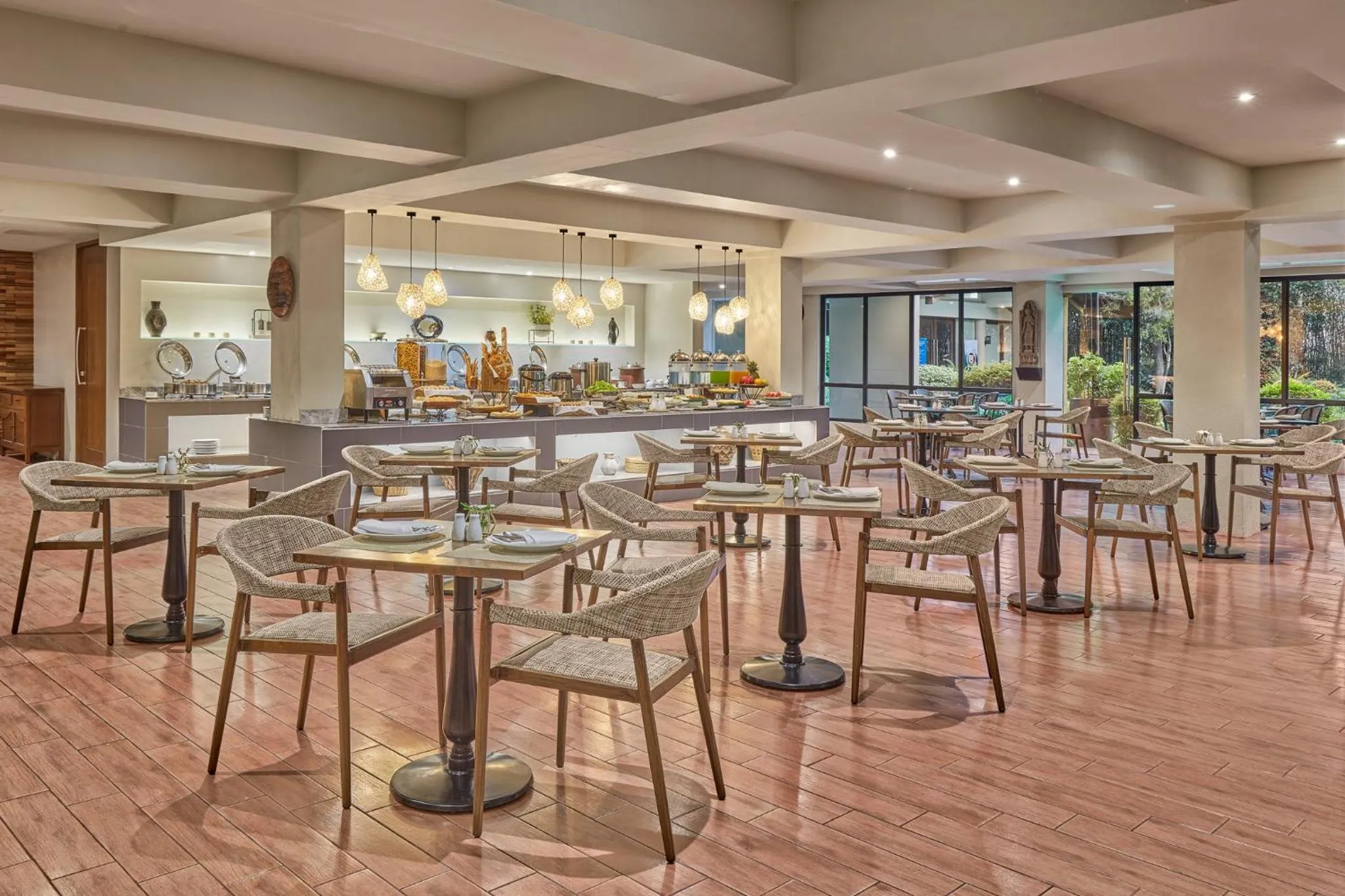 Restaurant/places to eat in Holiday Inn & Suites Batangas LimaPark by IHG