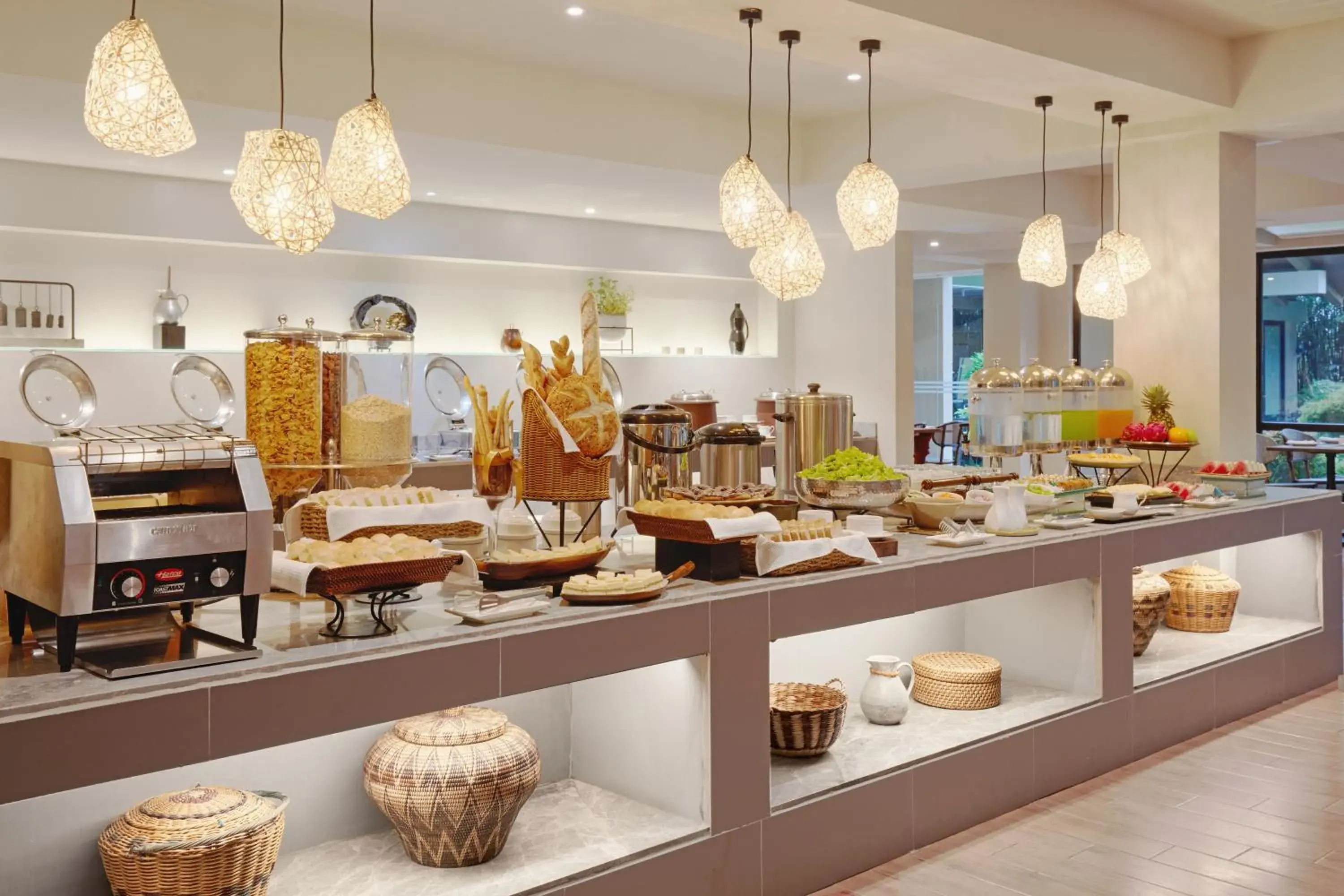 Buffet breakfast in Holiday Inn & Suites Batangas LimaPark by IHG Buffet breakfast in Holiday Inn & Suites Batangas LimaPark by IHG