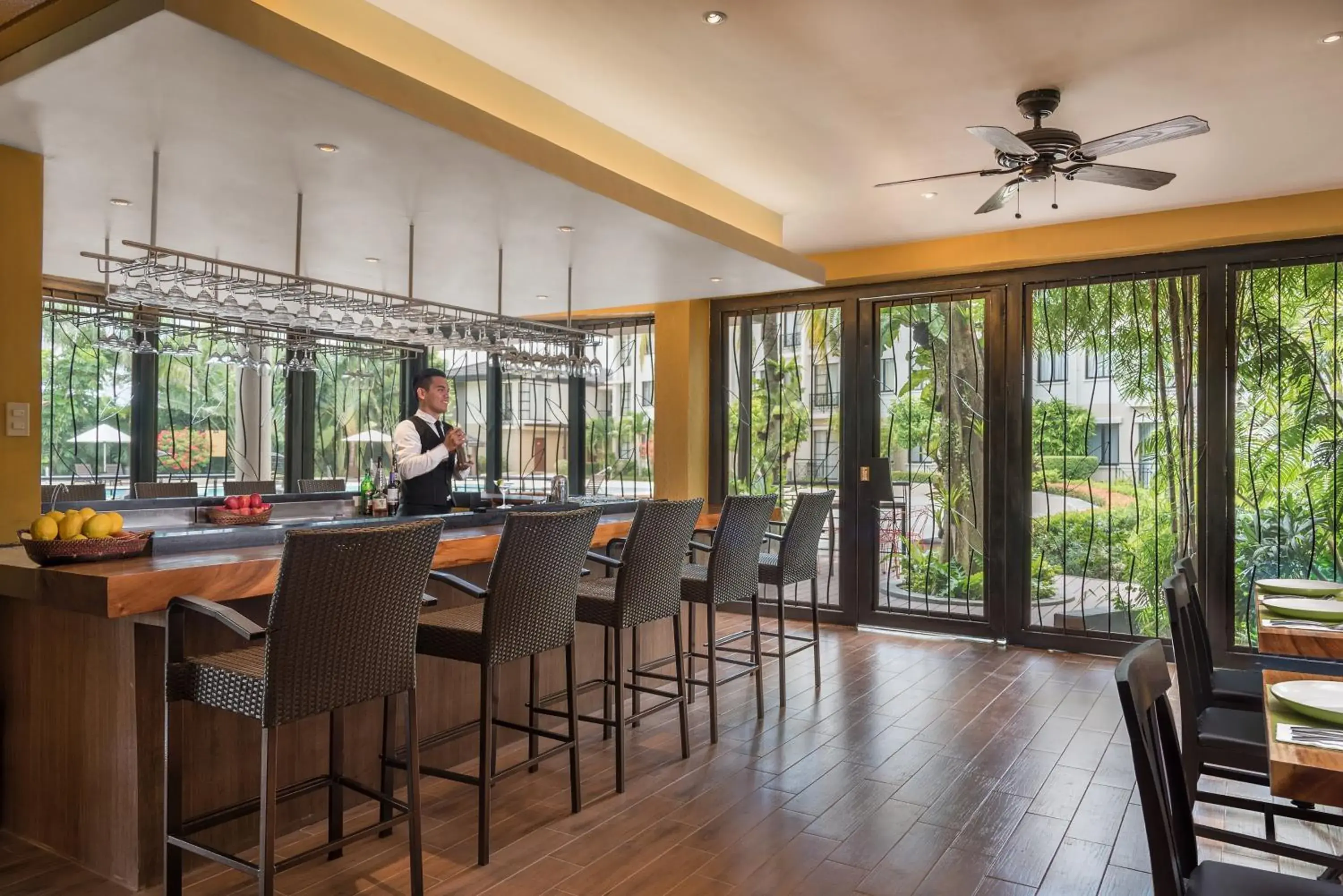 Restaurant/places to eat in Holiday Inn & Suites Batangas LimaPark by IHG Restaurant/places to eat in Holiday Inn & Suites Batangas LimaPark by IHG