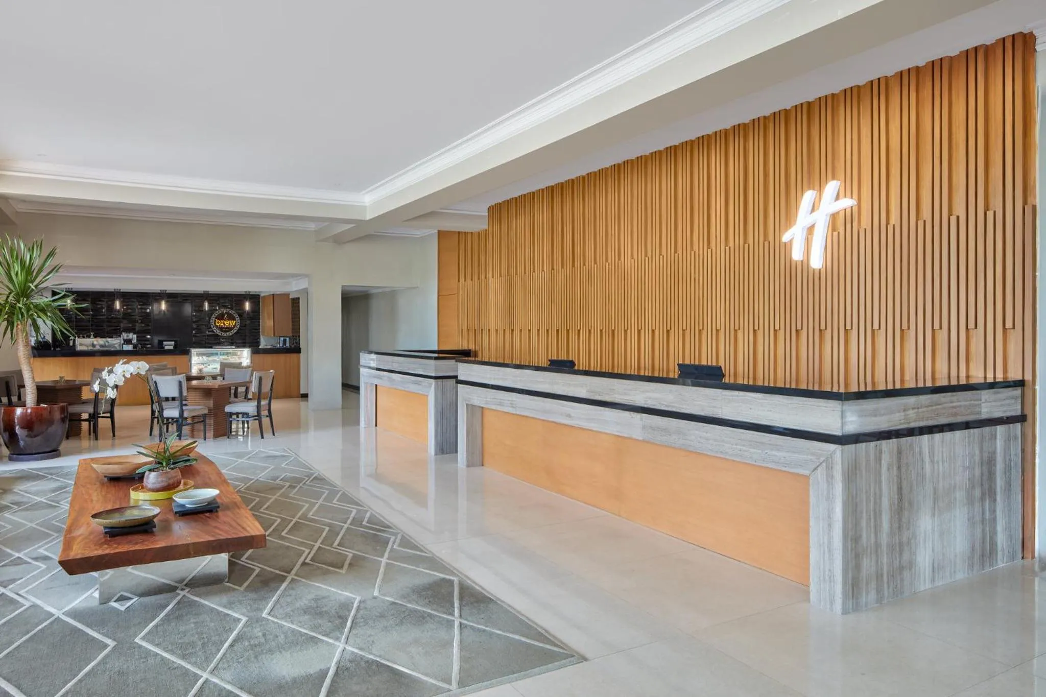 Property building in Holiday Inn & Suites Batangas LimaPark by IHG