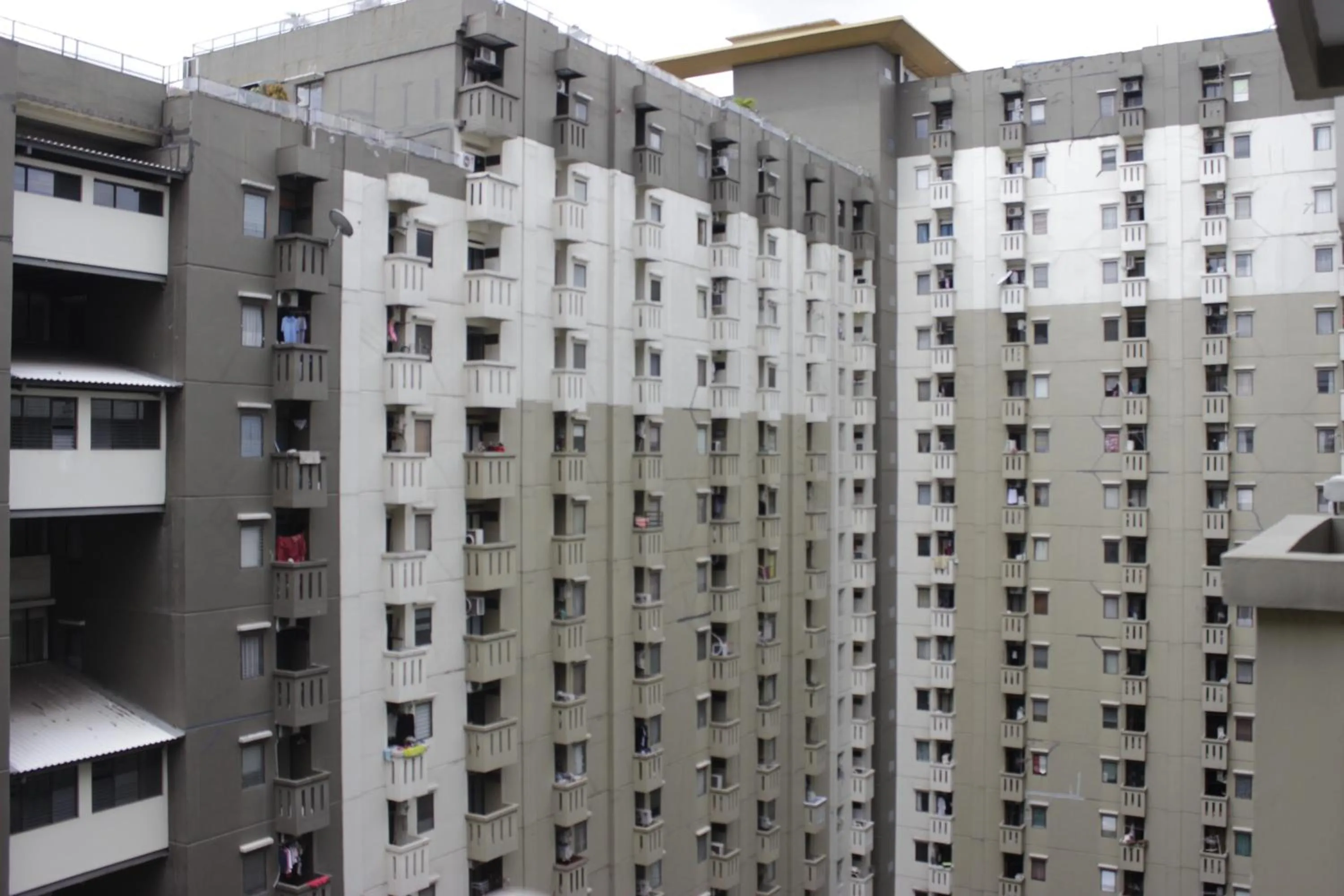 Private & Stylish 2BR at Gateway Apartment Ahmad Yani Cicadas By Travelio