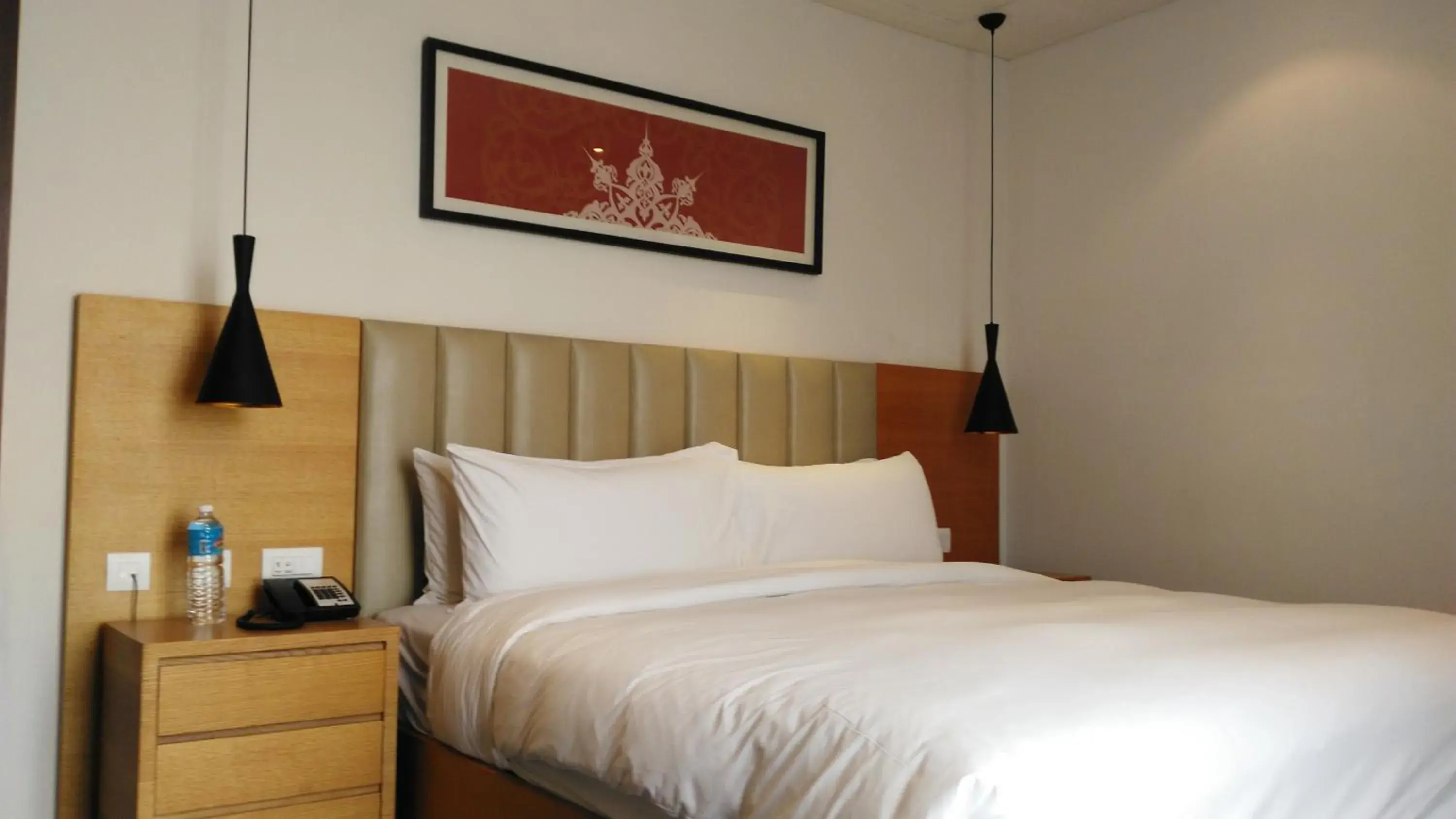 cot, Bed in Oakwood Residence Whitefield Bangalore cot, Bed in Oakwood Residence Whitefield Bangalore