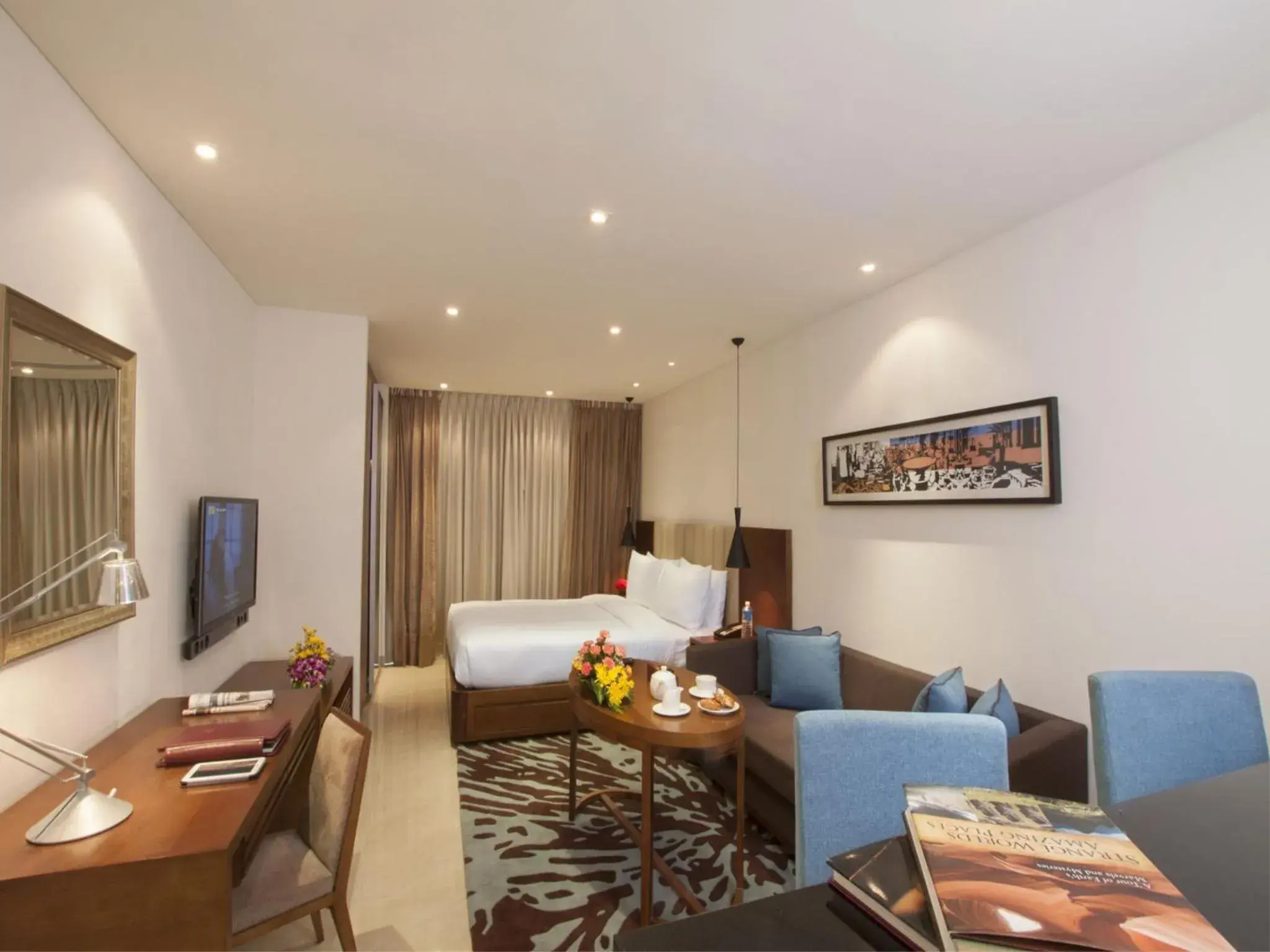 Photo of the whole room in Oakwood Residence Whitefield Bangalore Photo of the whole room in Oakwood Residence Whitefield Bangalore