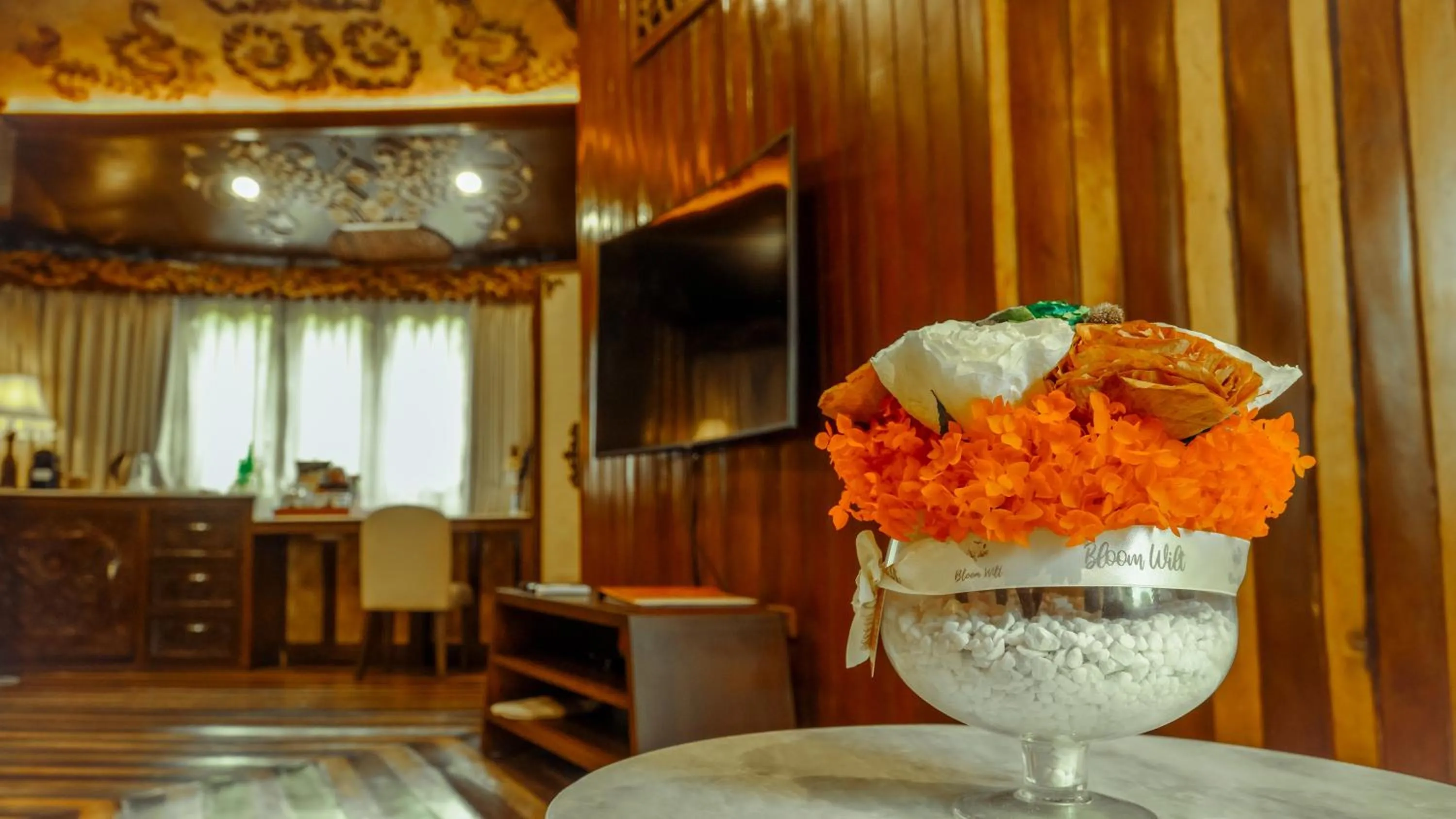 TV and multimedia in Rancho Bernardo Luxury Villas and Resort