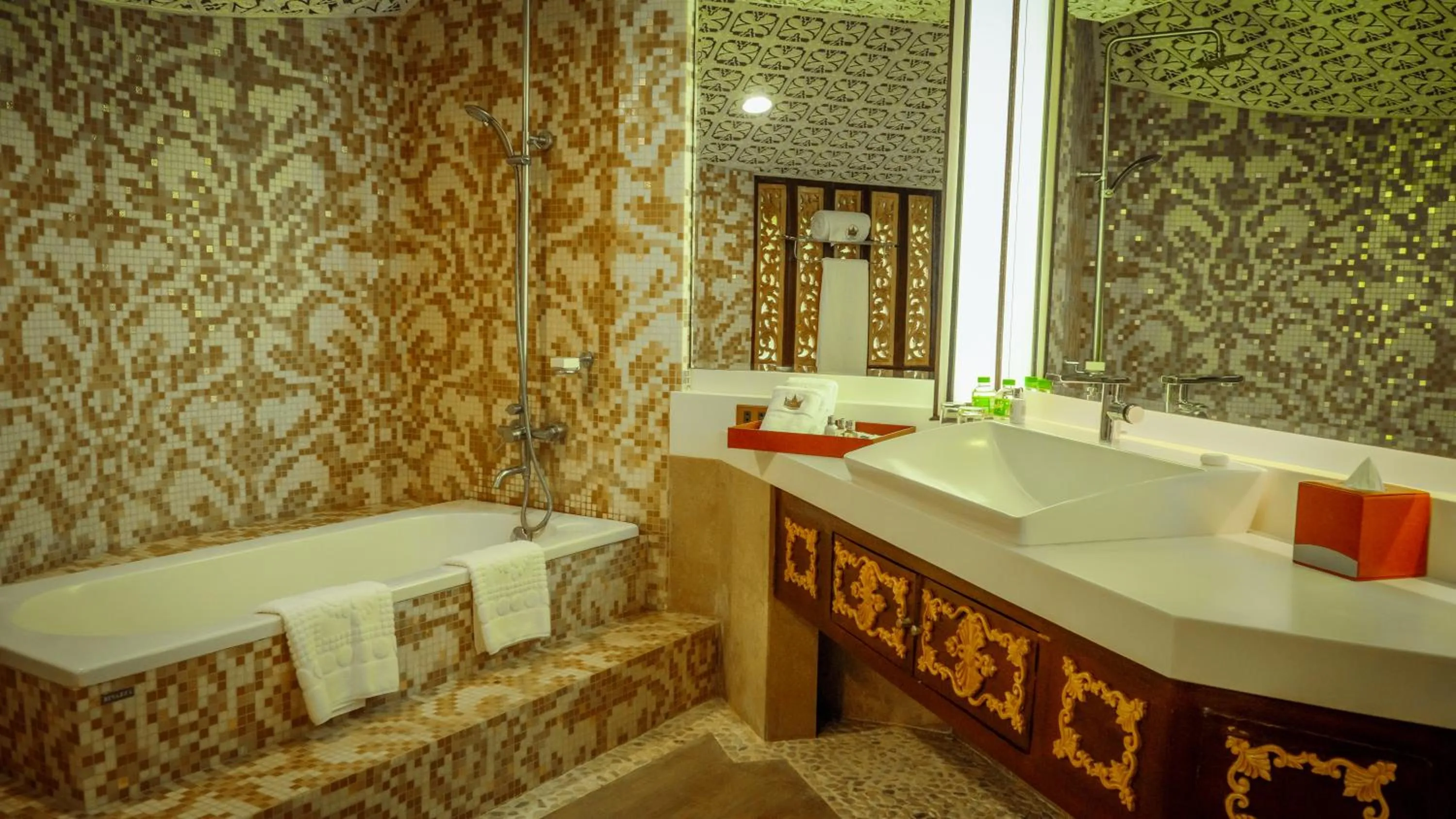 Bathroom in Rancho Bernardo Luxury Villas and Resort