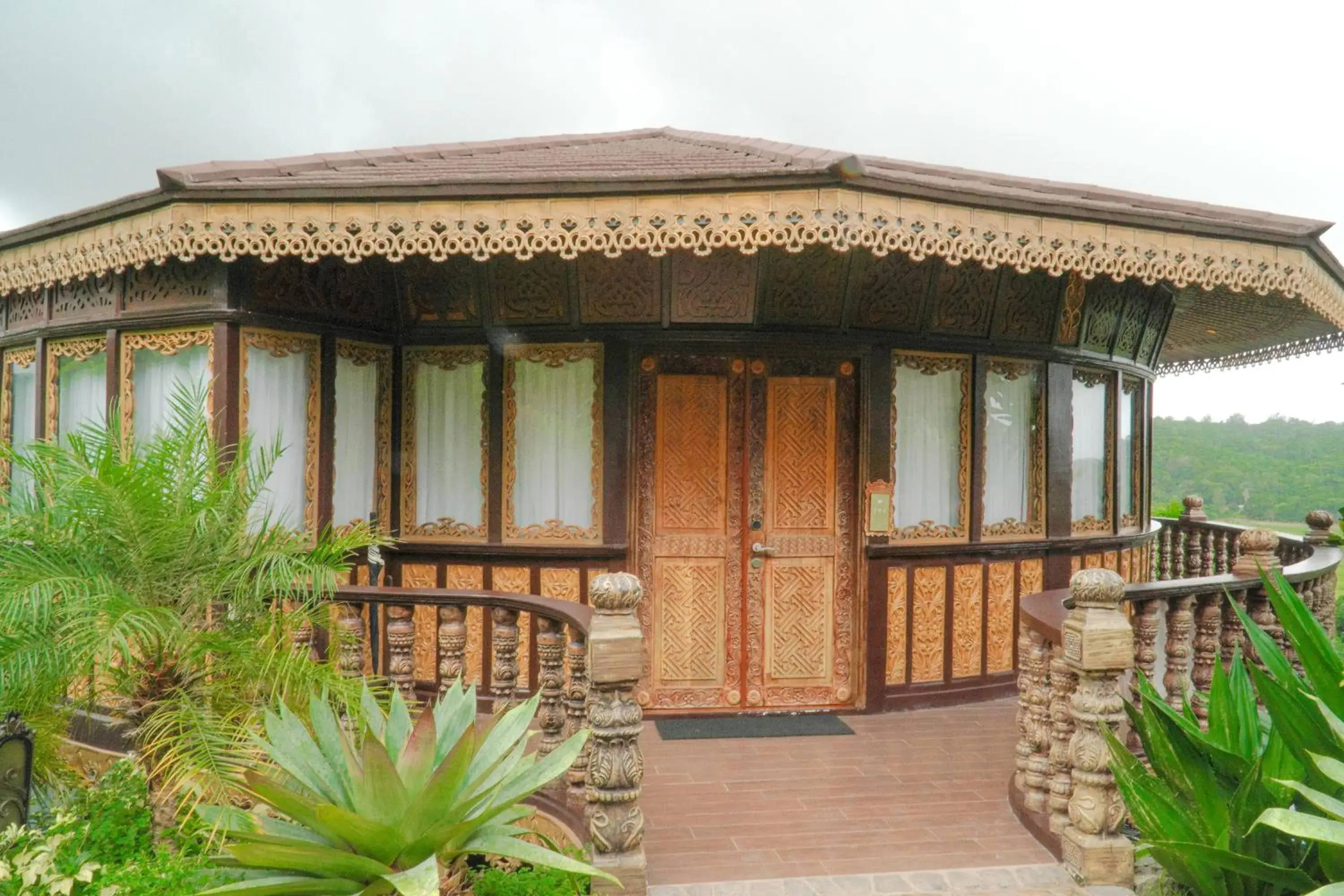 Property building in Rancho Bernardo Luxury Villas and Resort Property building in Rancho Bernardo Luxury Villas and Resort