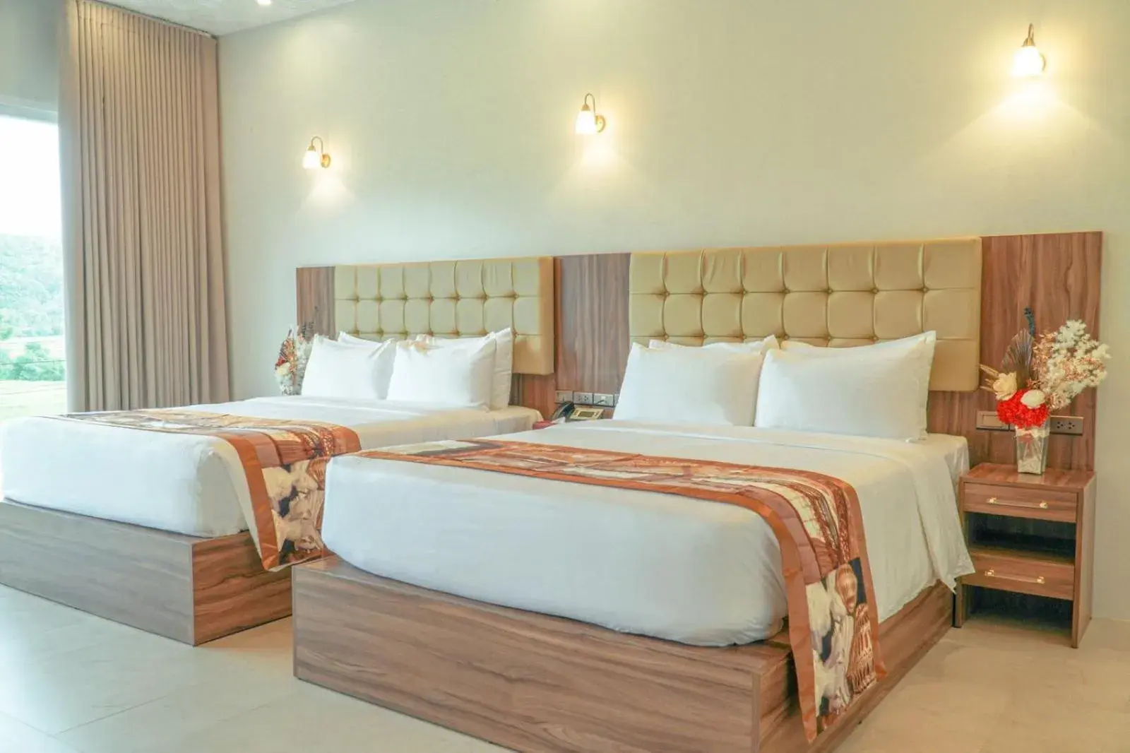 Bedroom, Bed in Rancho Bernardo Luxury Villas and Resort Bedroom, Bed in Rancho Bernardo Luxury Villas and Resort