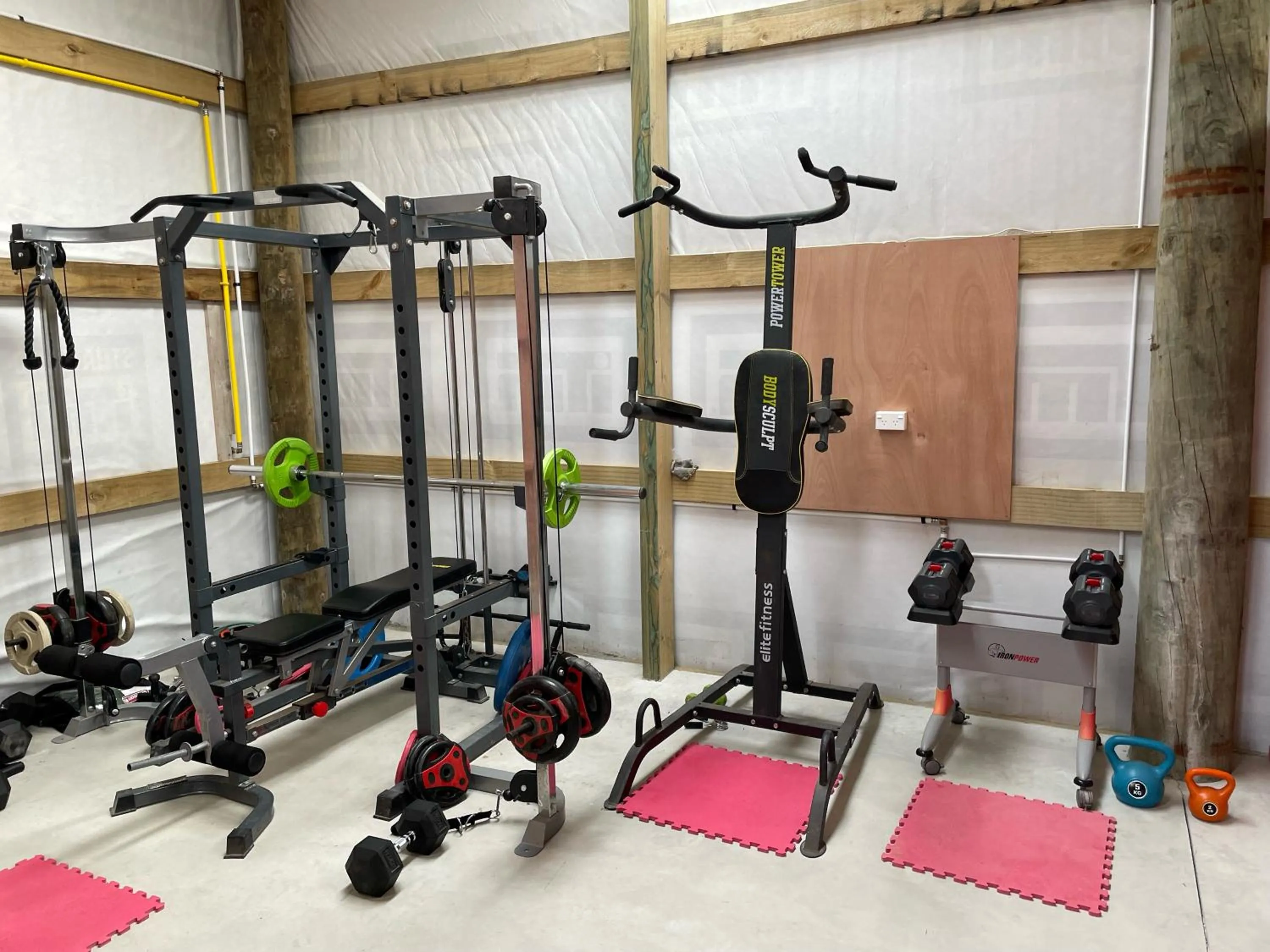 Fitness centre/facilities in Mangorei Heights - New Plymouth