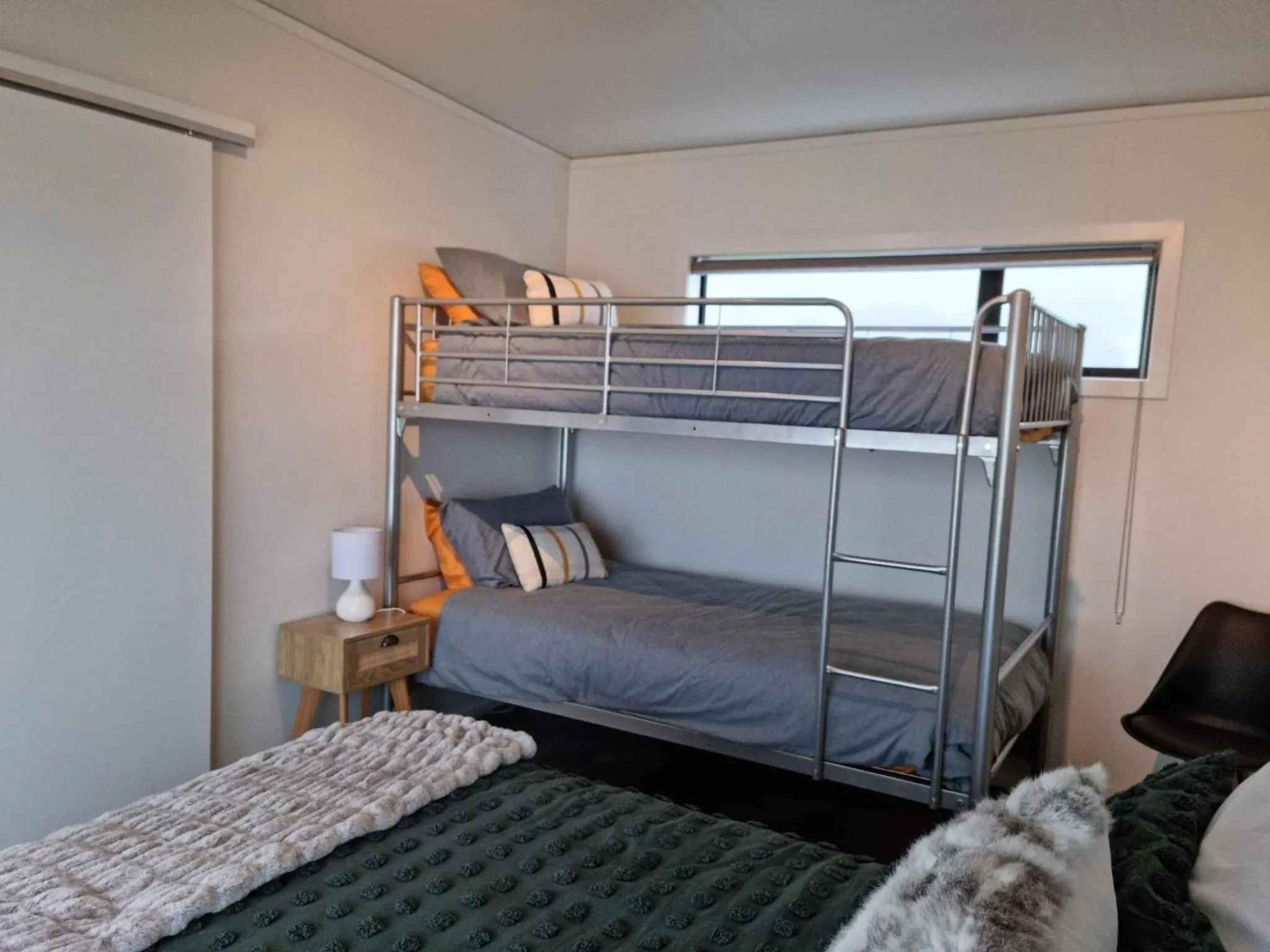 Bed in Mangorei Heights - New Plymouth