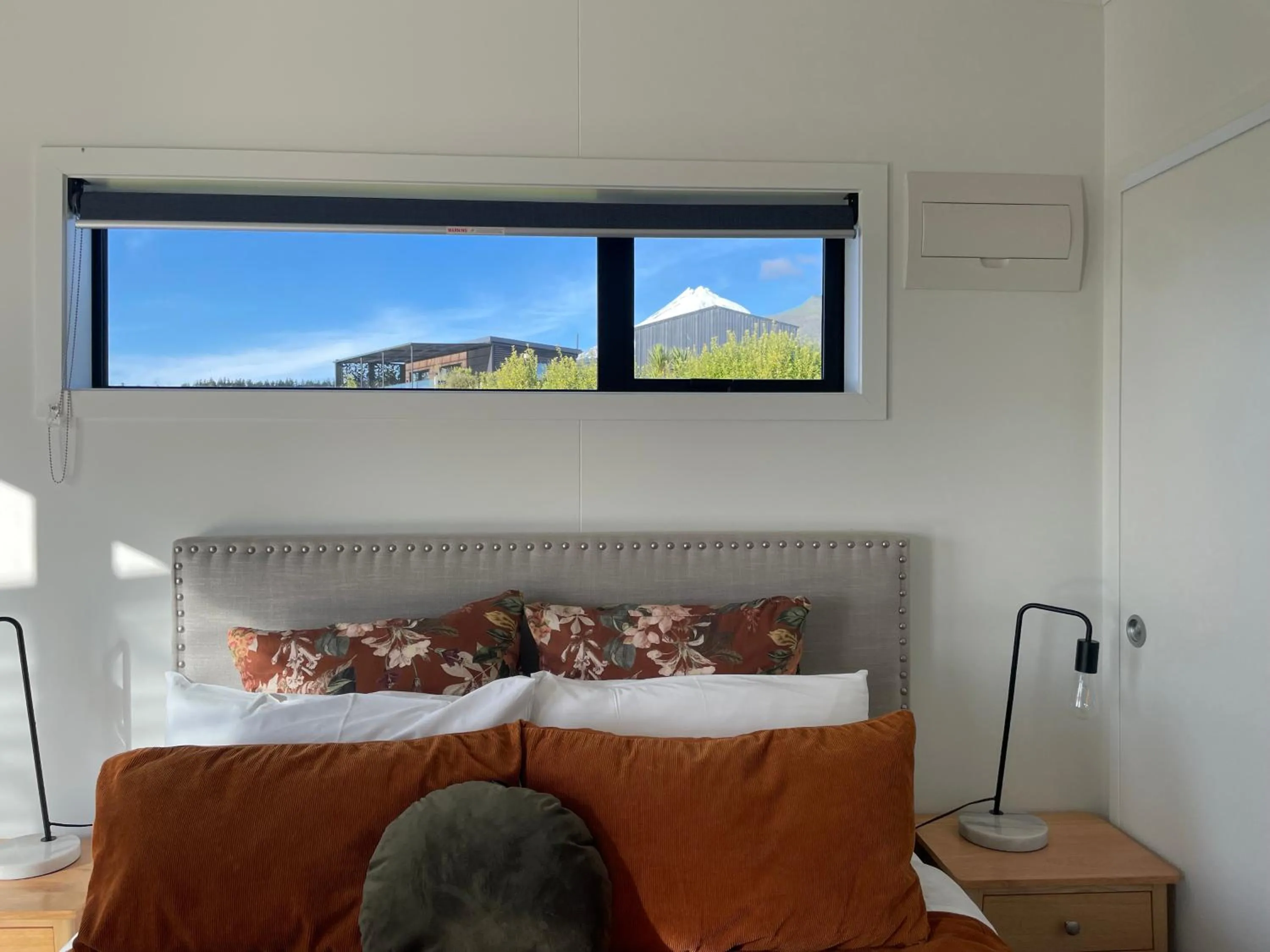 Bed in Mangorei Heights - New Plymouth