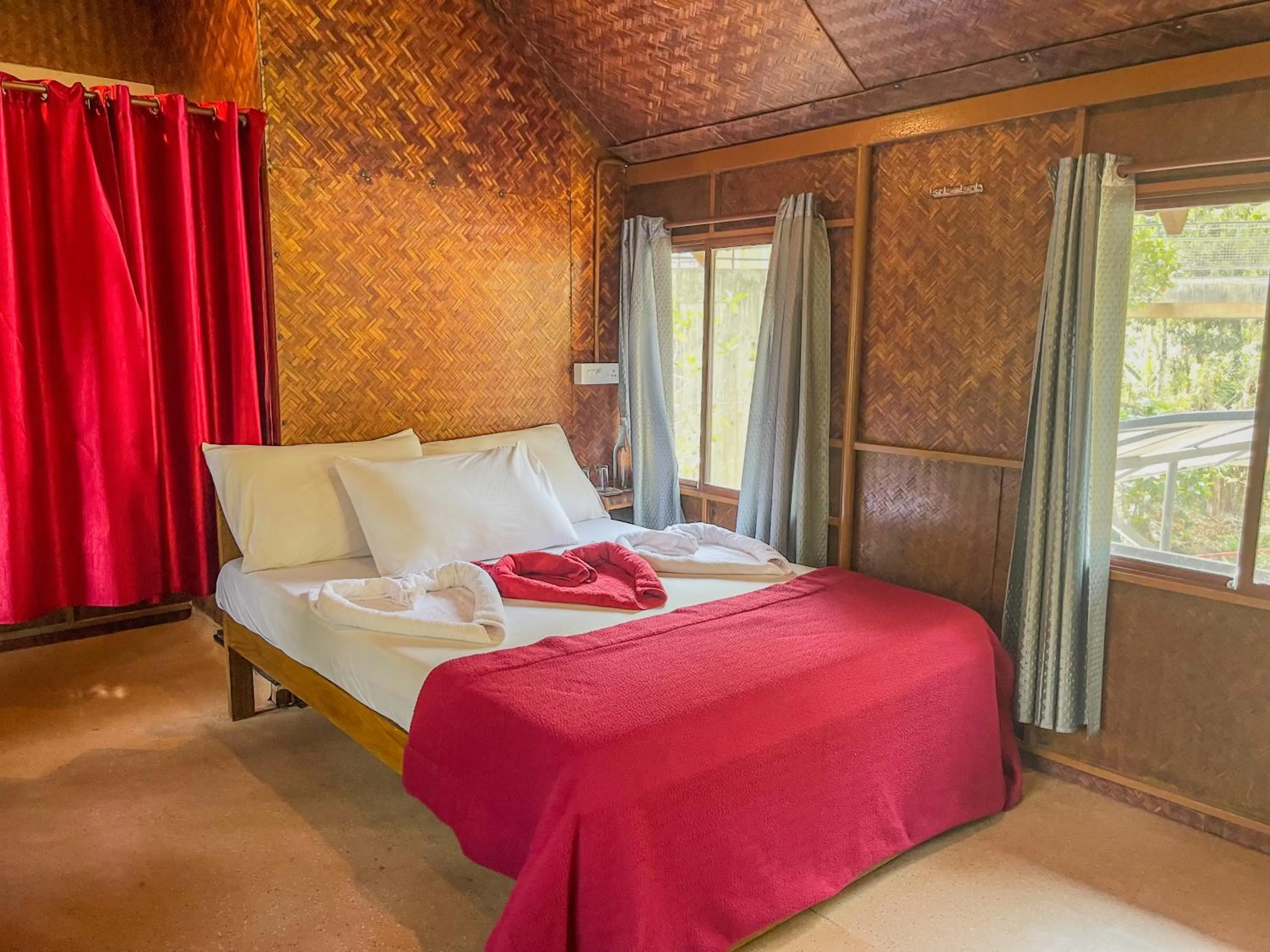 Bed in Snow Hills Nature Resort, Thekkady