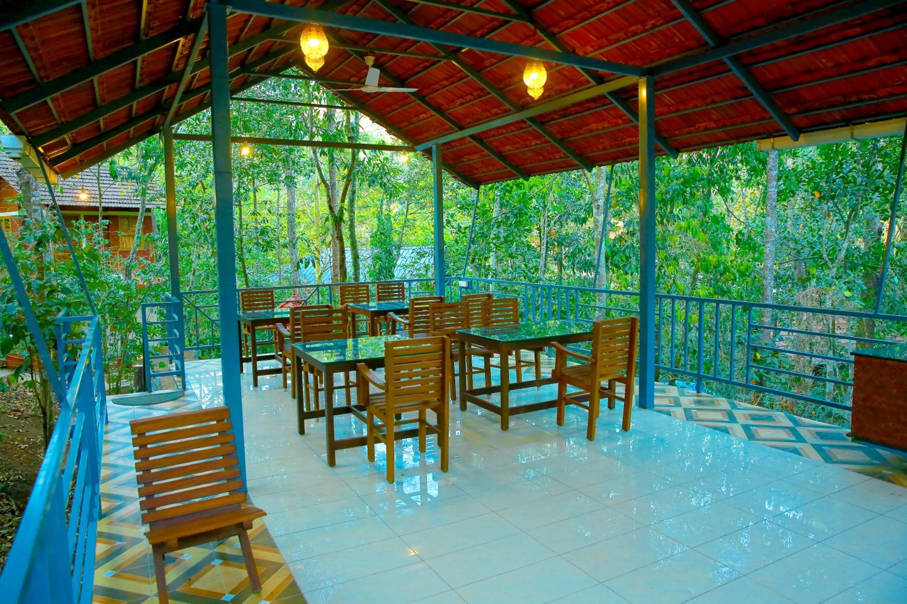 Day in Snow Hills Nature Resort, Thekkady