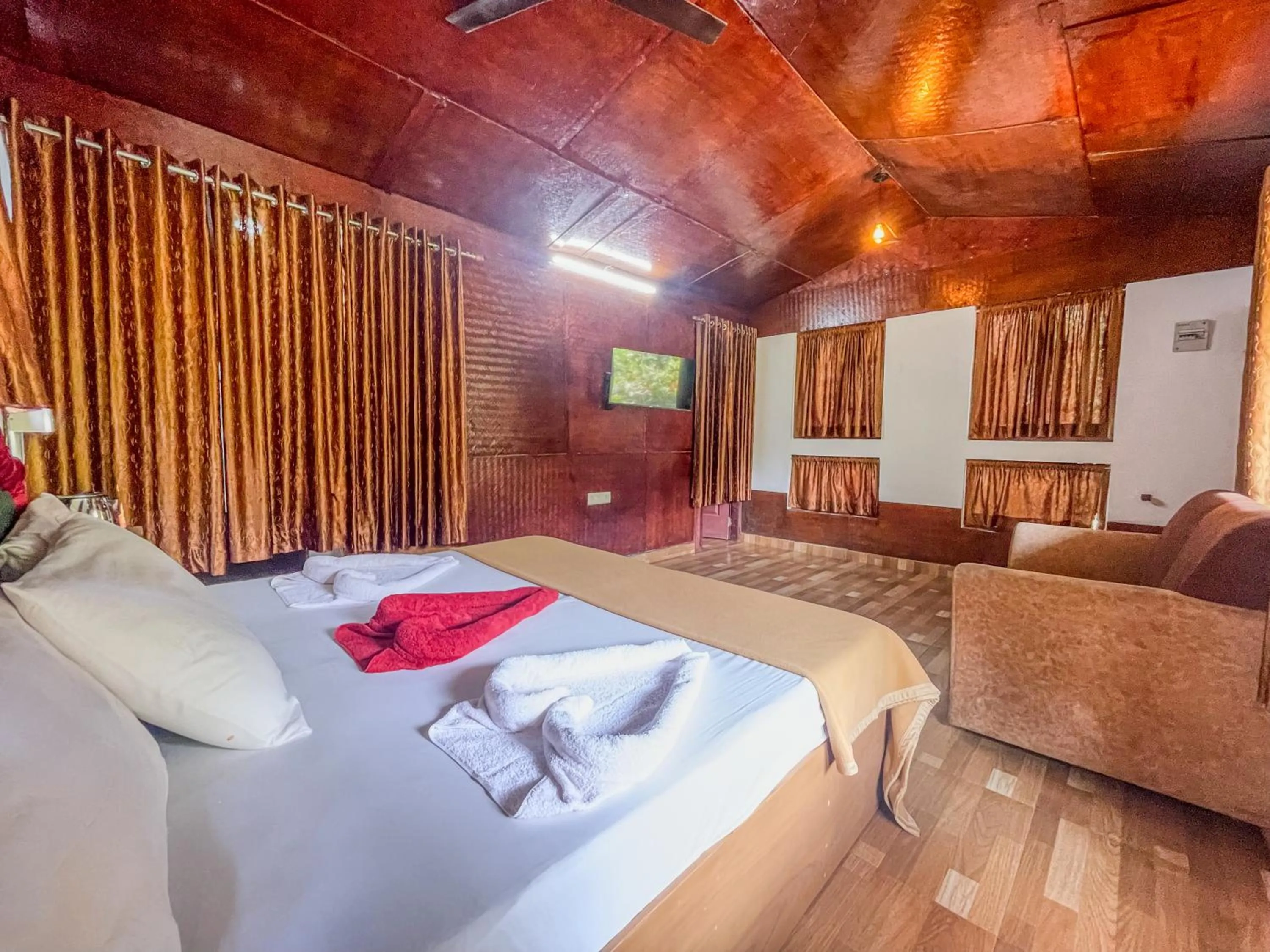 Bed in Snow Hills Nature Resort, Thekkady