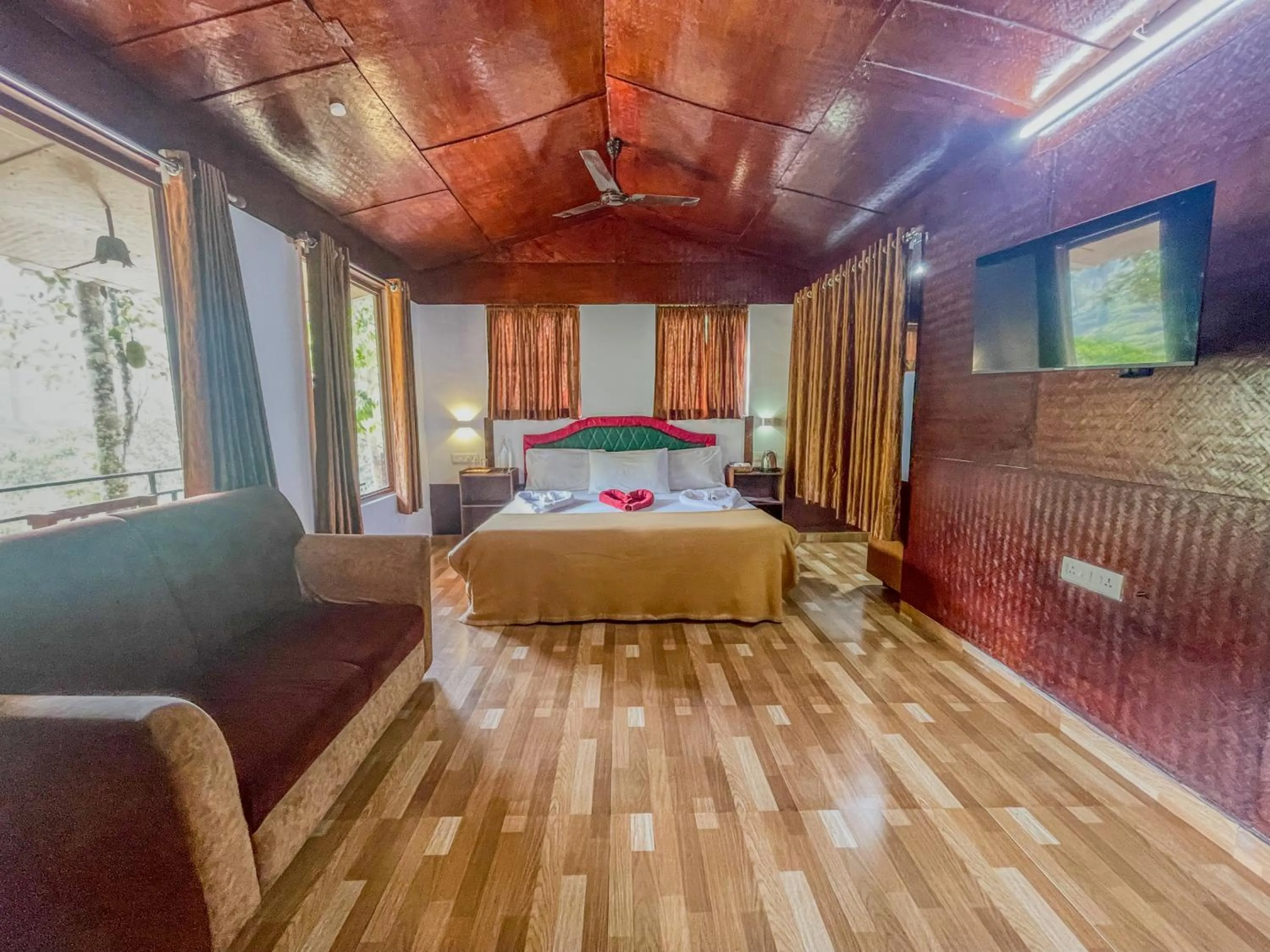Bed in Snow Hills Nature Resort, Thekkady
