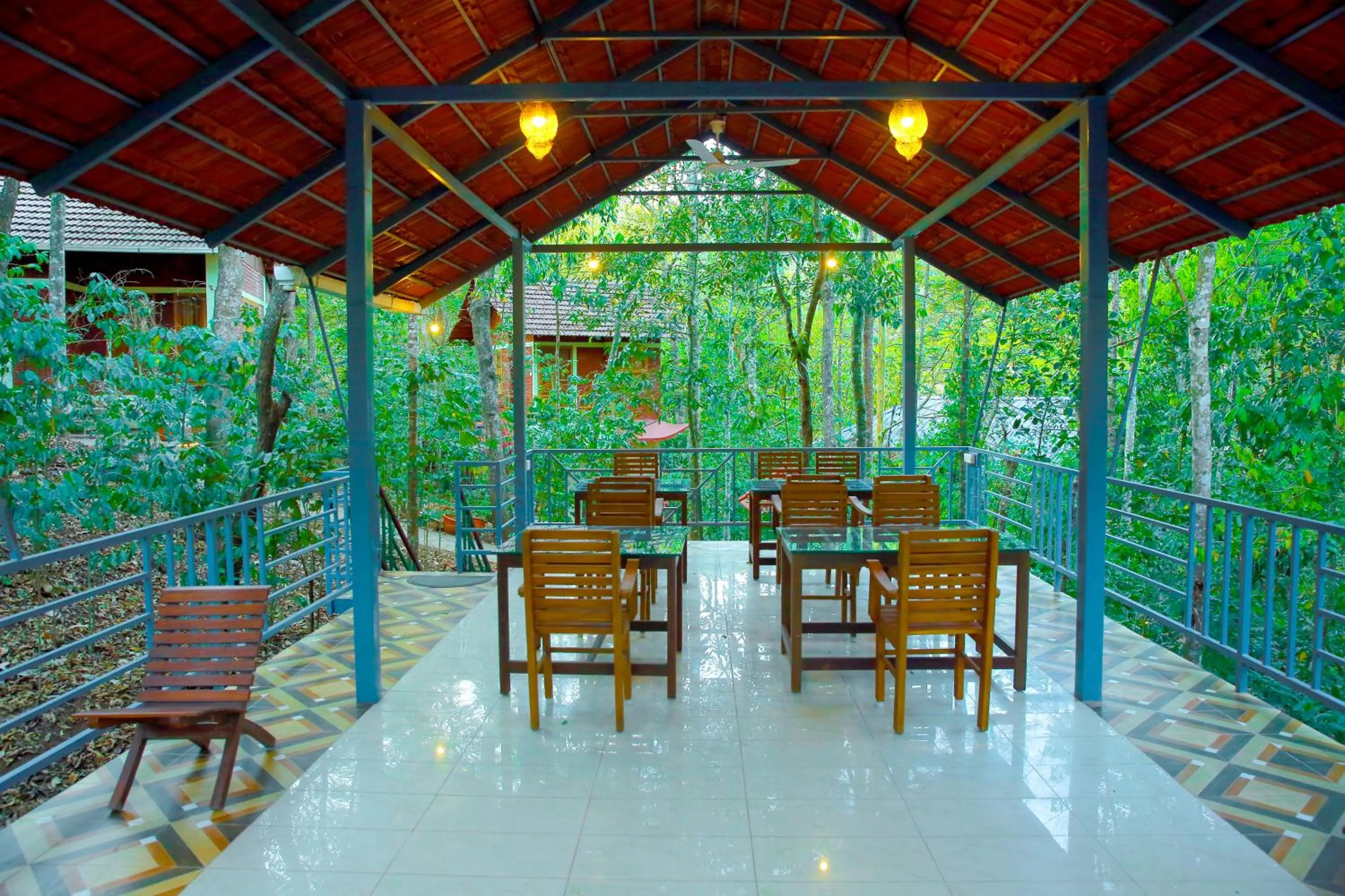 Day in Snow Hills Nature Resort, Thekkady
