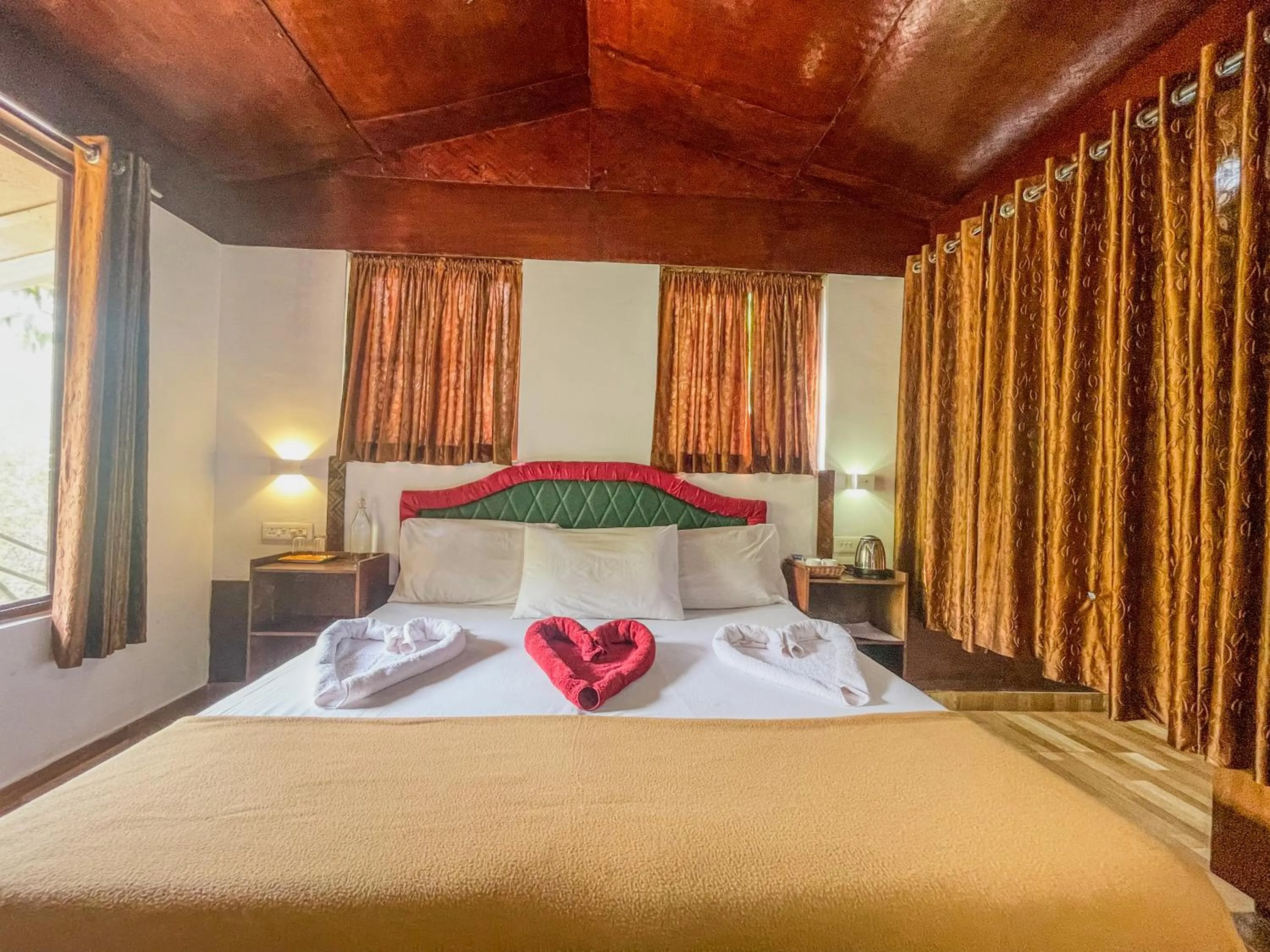 Bed in Snow Hills Nature Resort, Thekkady