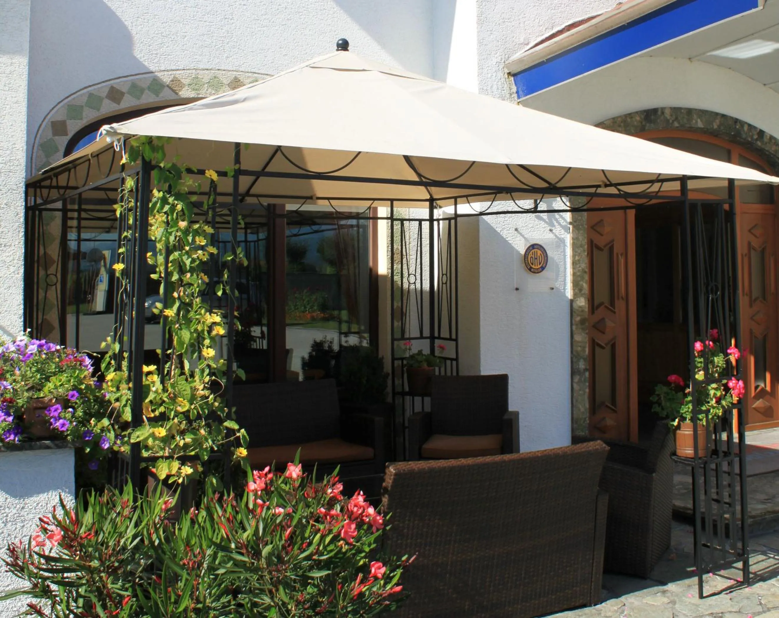 Balcony/Terrace in Airporthotel Salzburg - Hotel am Salzburg Airport