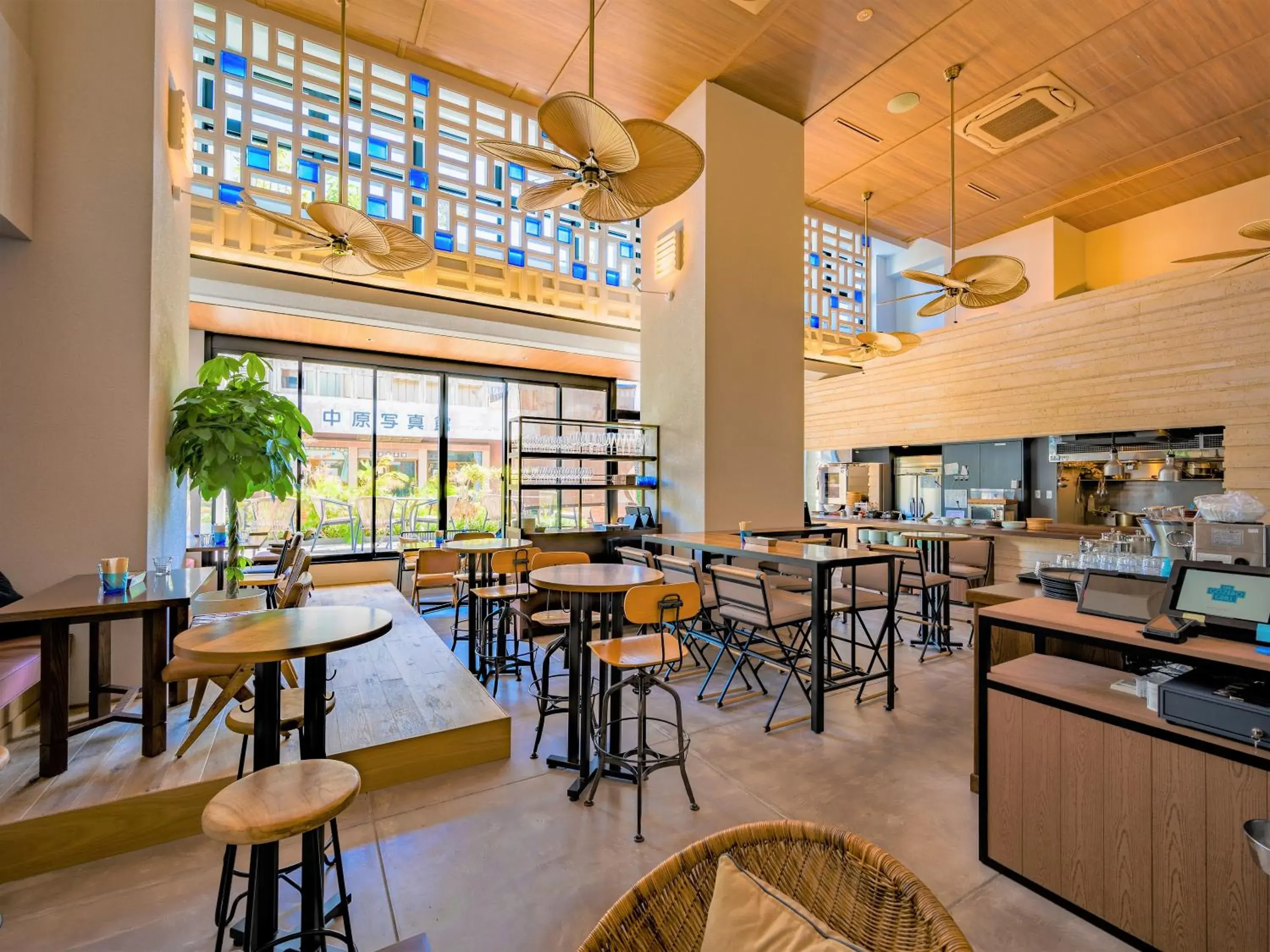 Restaurant/places to eat in Tabino Hotel lit Miyakojima Restaurant/places to eat in Tabino Hotel lit Miyakojima