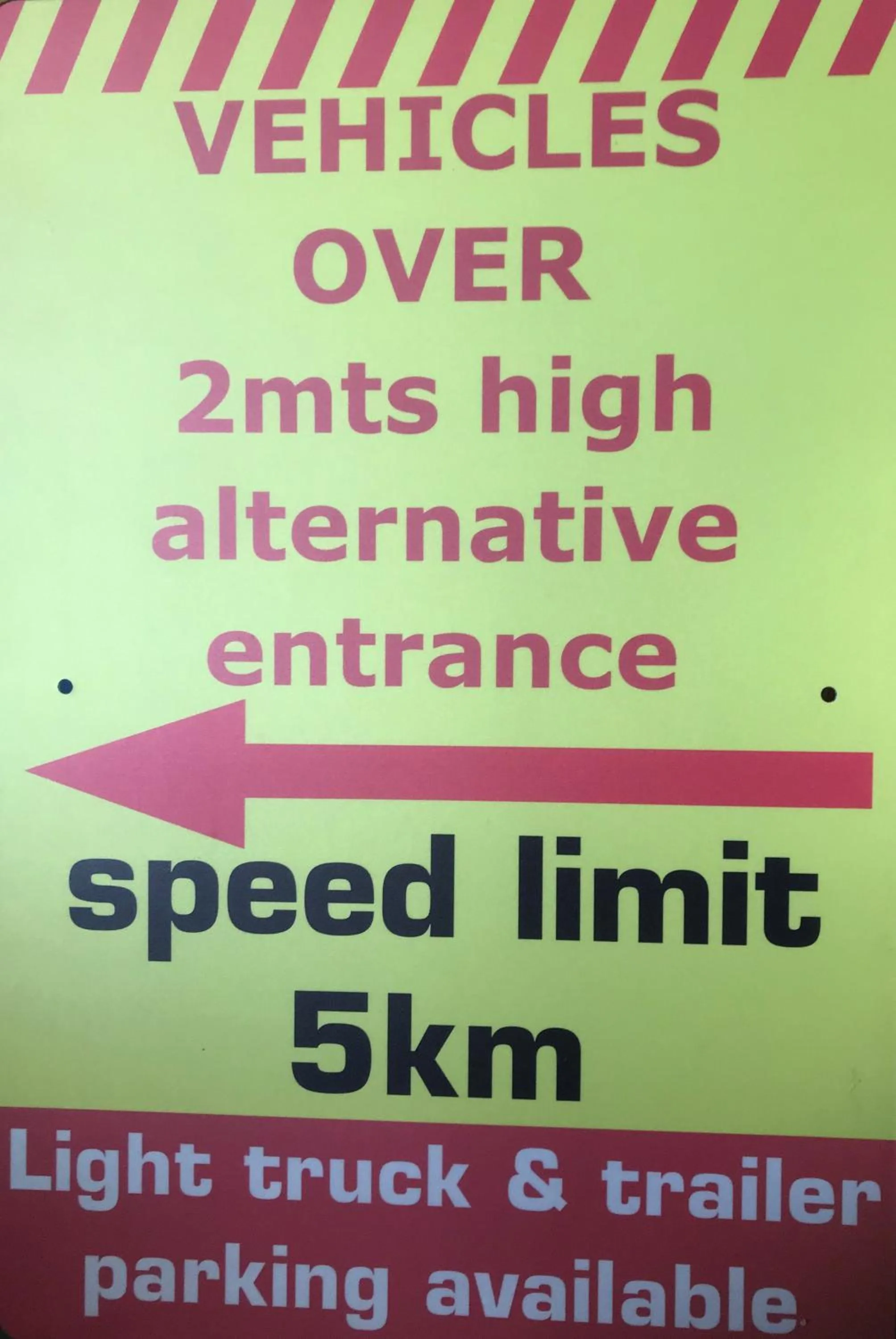 Area and facilities in PROSERPINE MOTOR LODGE