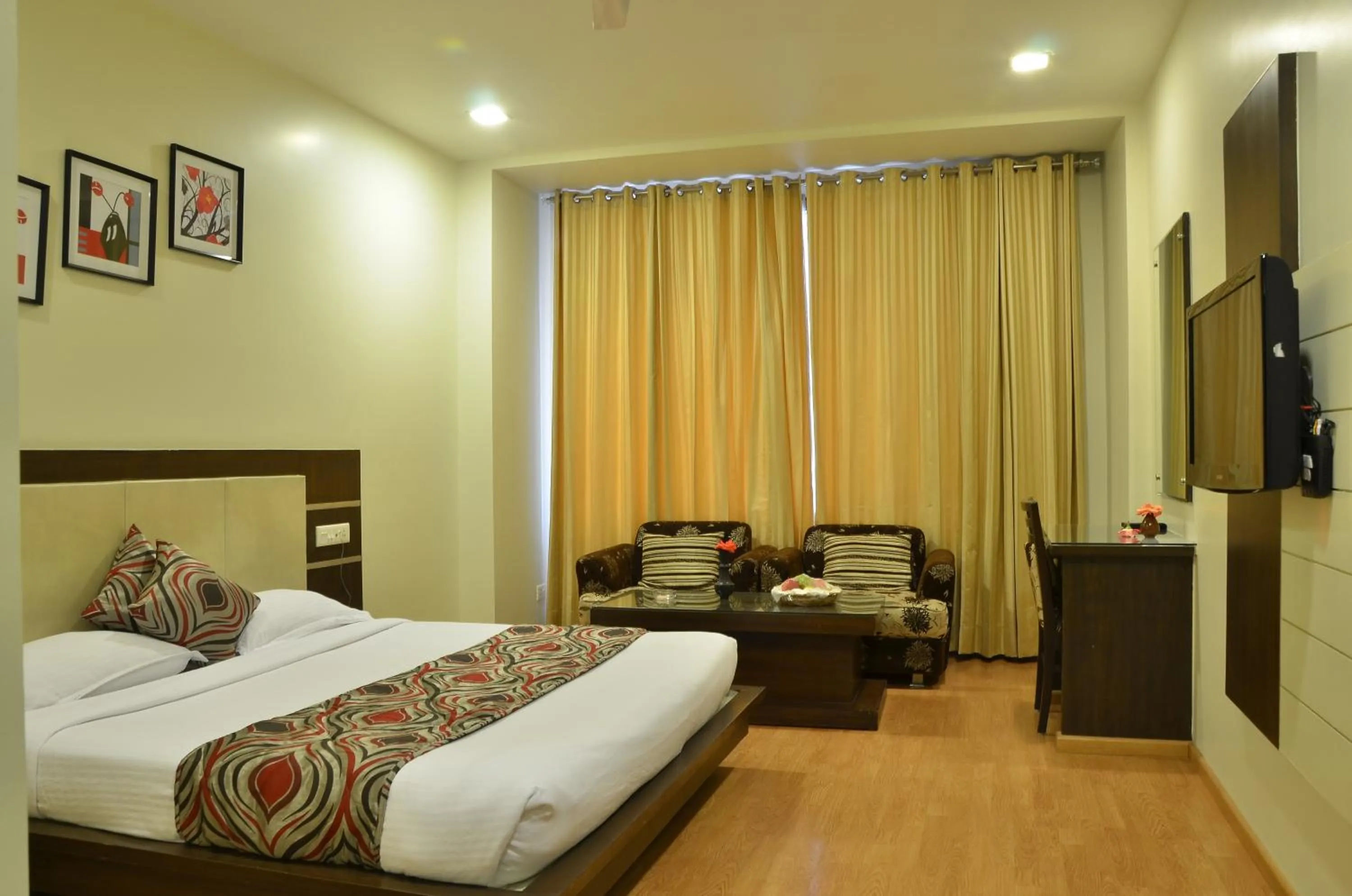 Bed in Best Western Swing High Katra