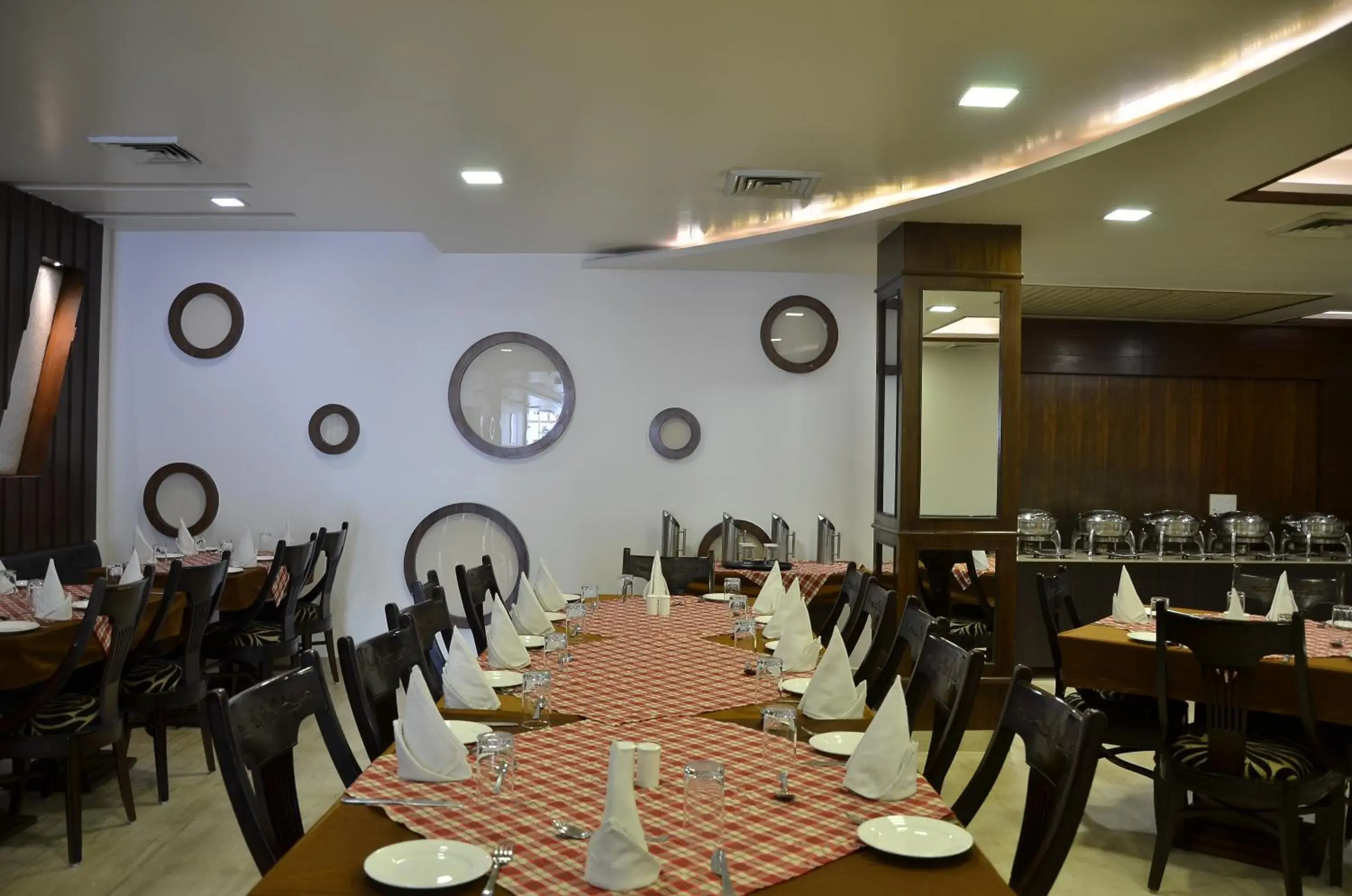 Restaurant/places to eat in Best Western Swing High Katra Restaurant/places to eat in Best Western Swing High Katra