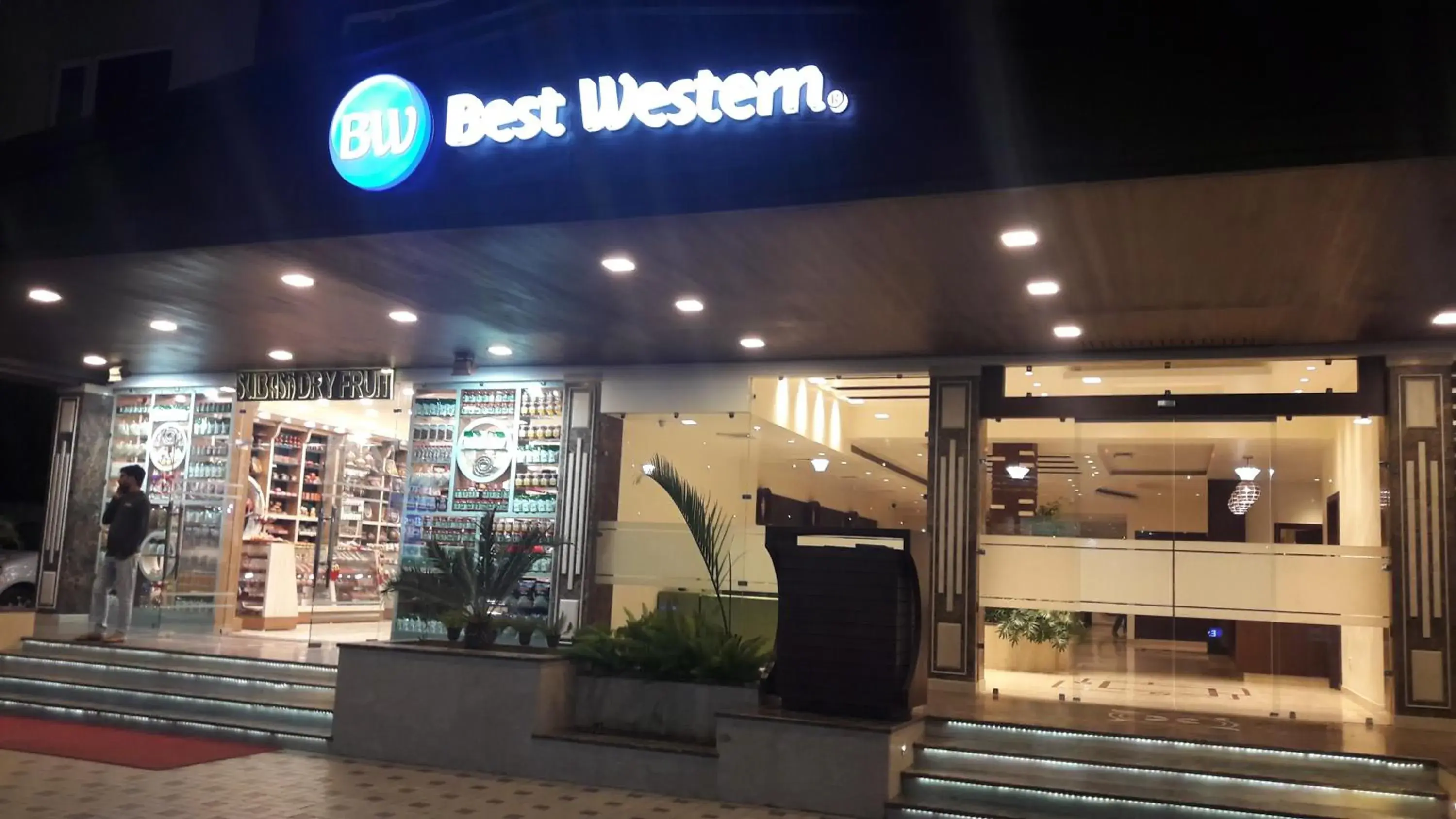 Facade/entrance in Best Western Swing High Katra Facade/entrance in Best Western Swing High Katra