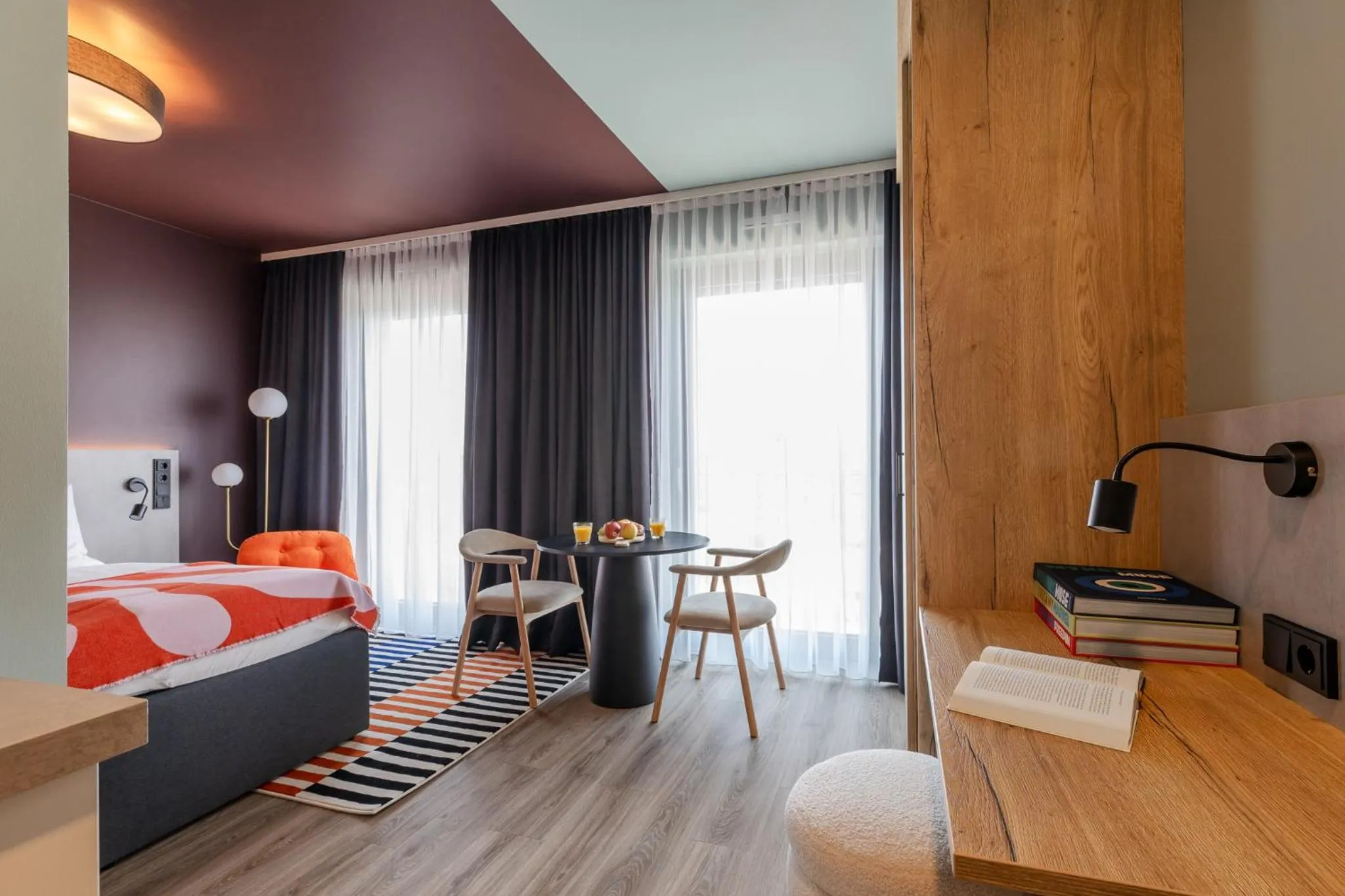 Photo of the whole room, Bed in kalm stay - munich east