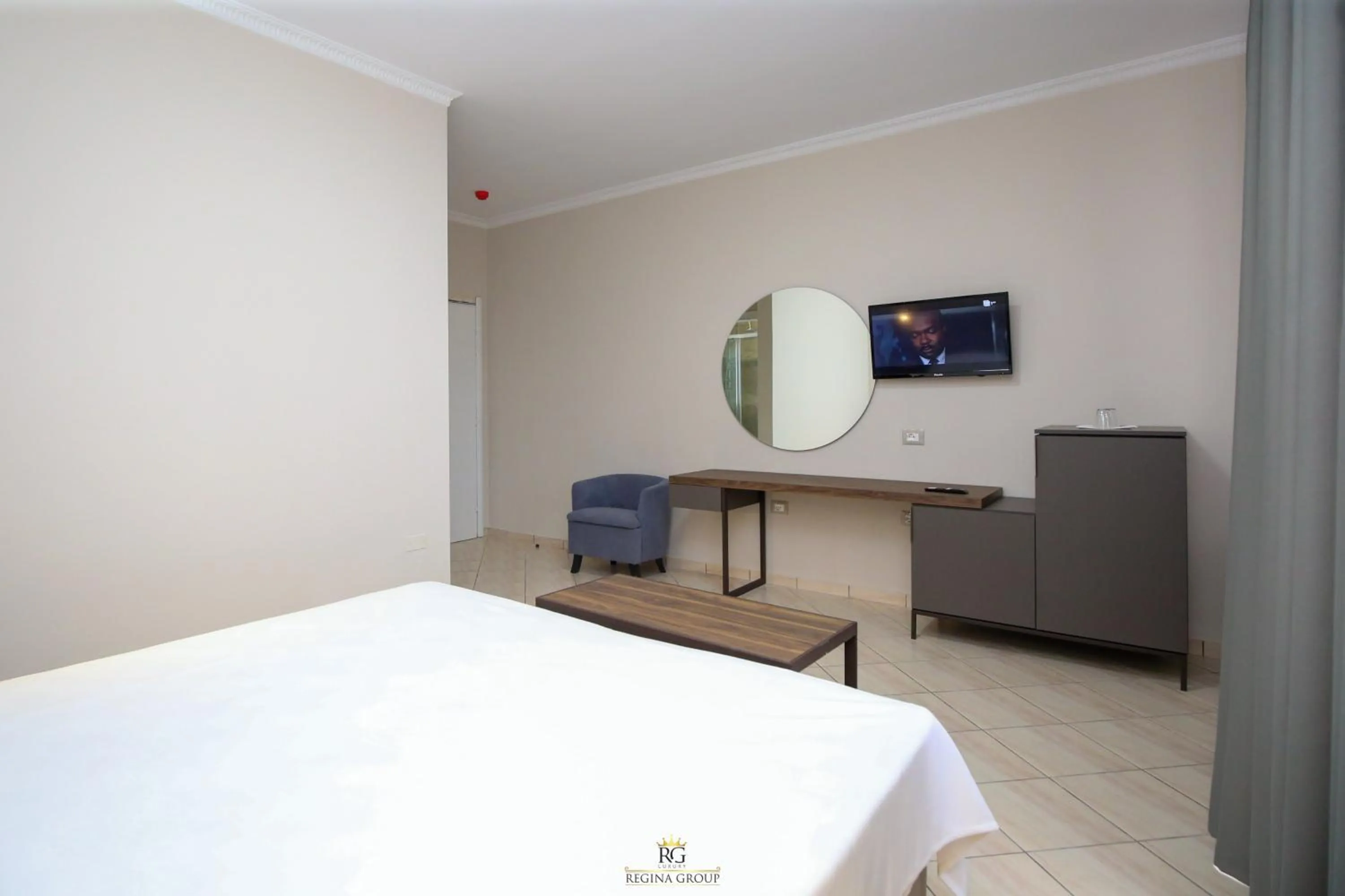 TV and multimedia, Bed in Regina Garden Vlore