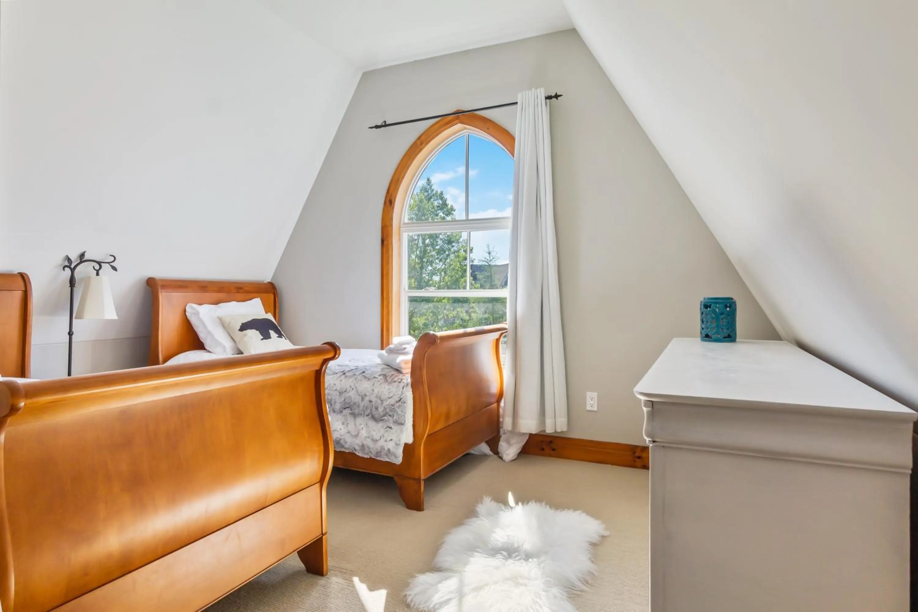 Bed in Blue Mountain 3 bedroom Dream Chalet 81590