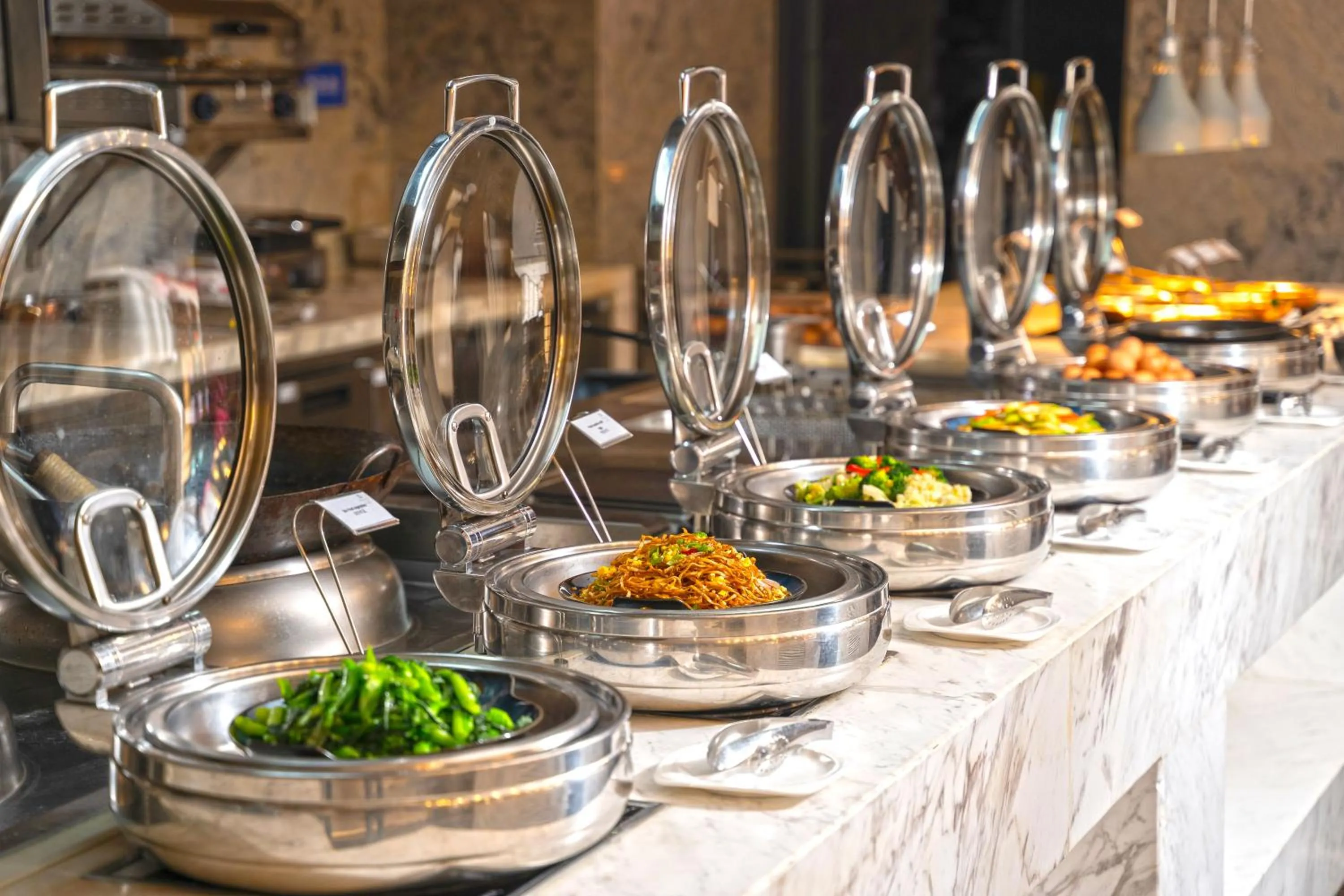 Breakfast in Optical Valley Convention Hotel