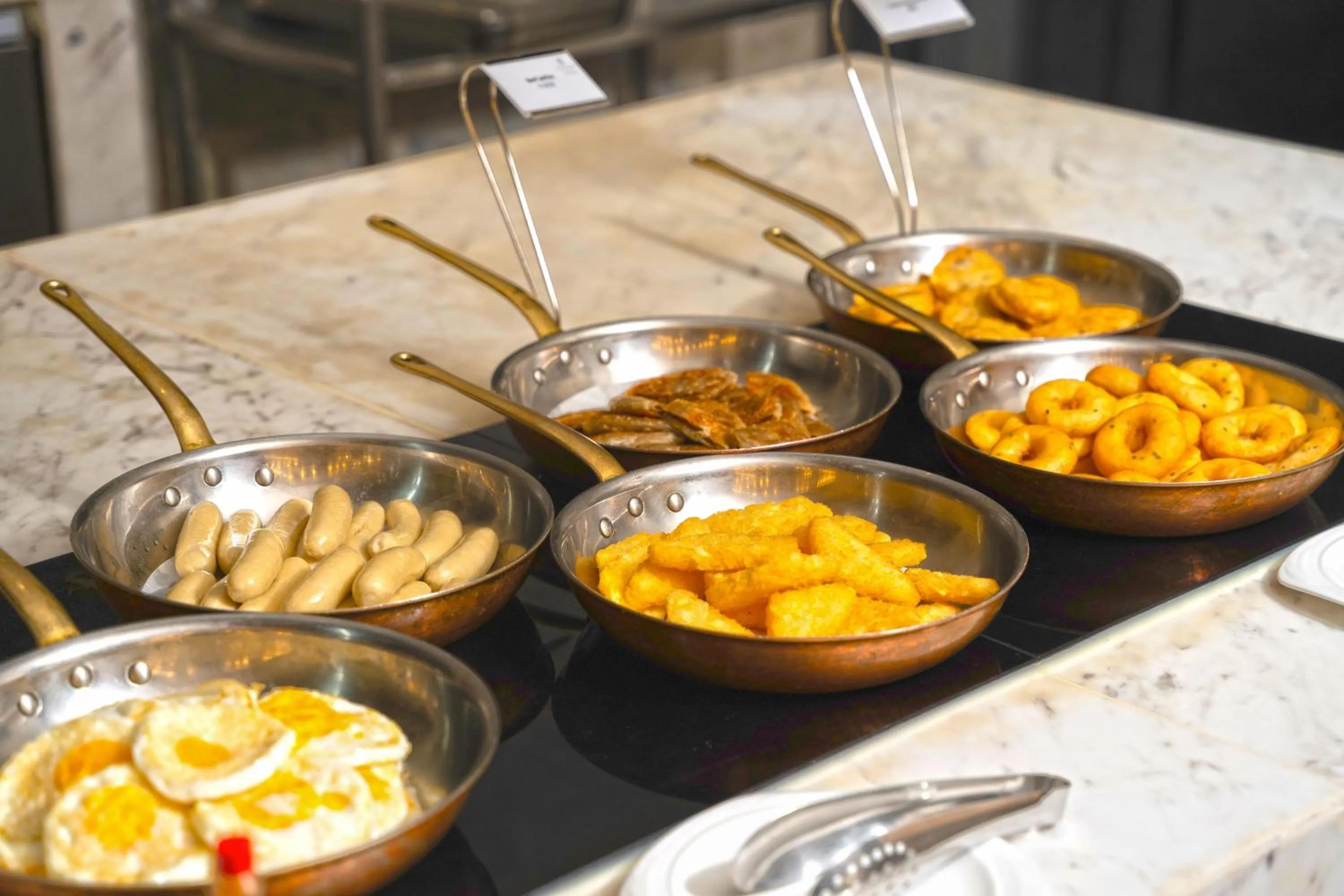 Breakfast in Optical Valley Convention Hotel