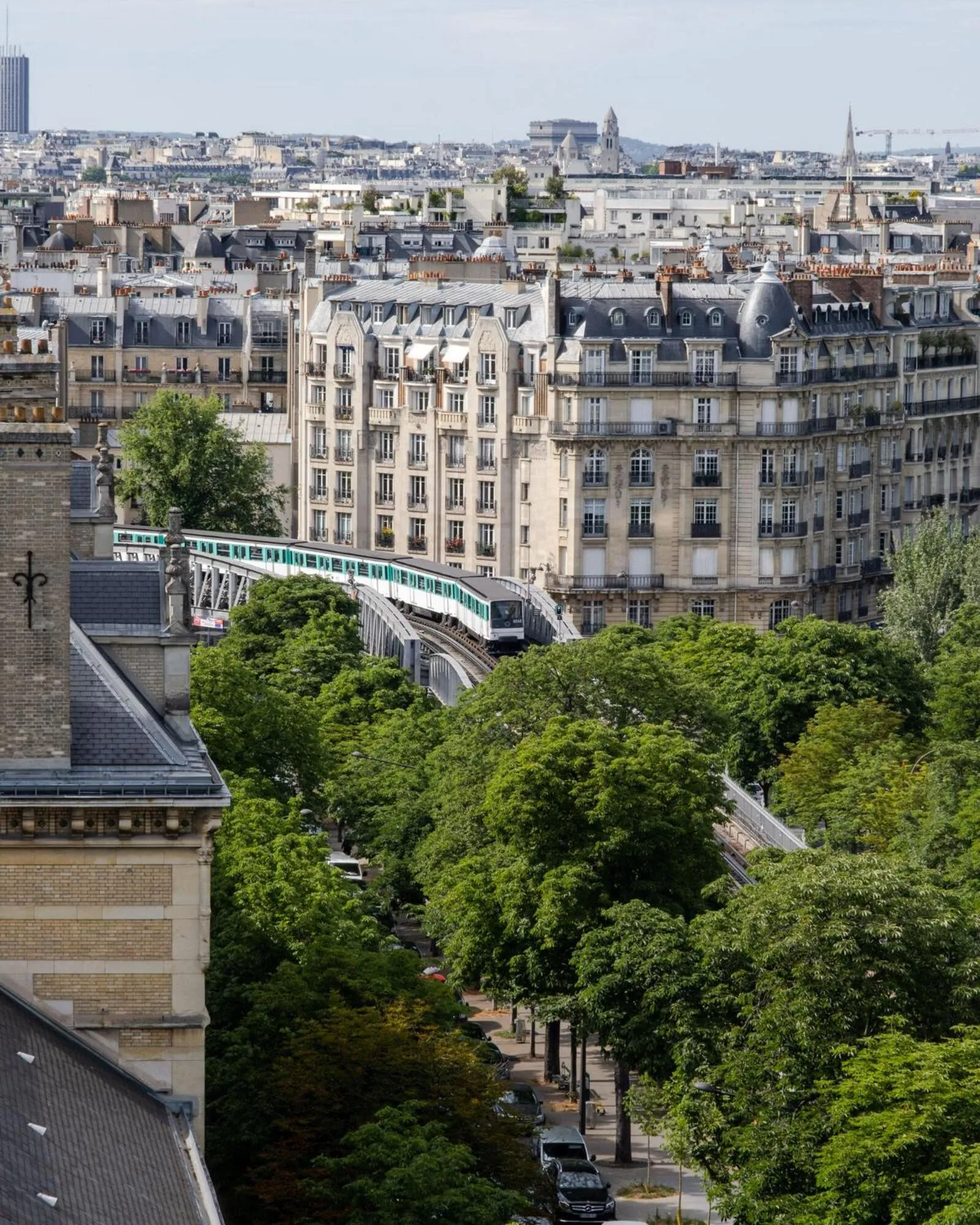 City view in Villa M
