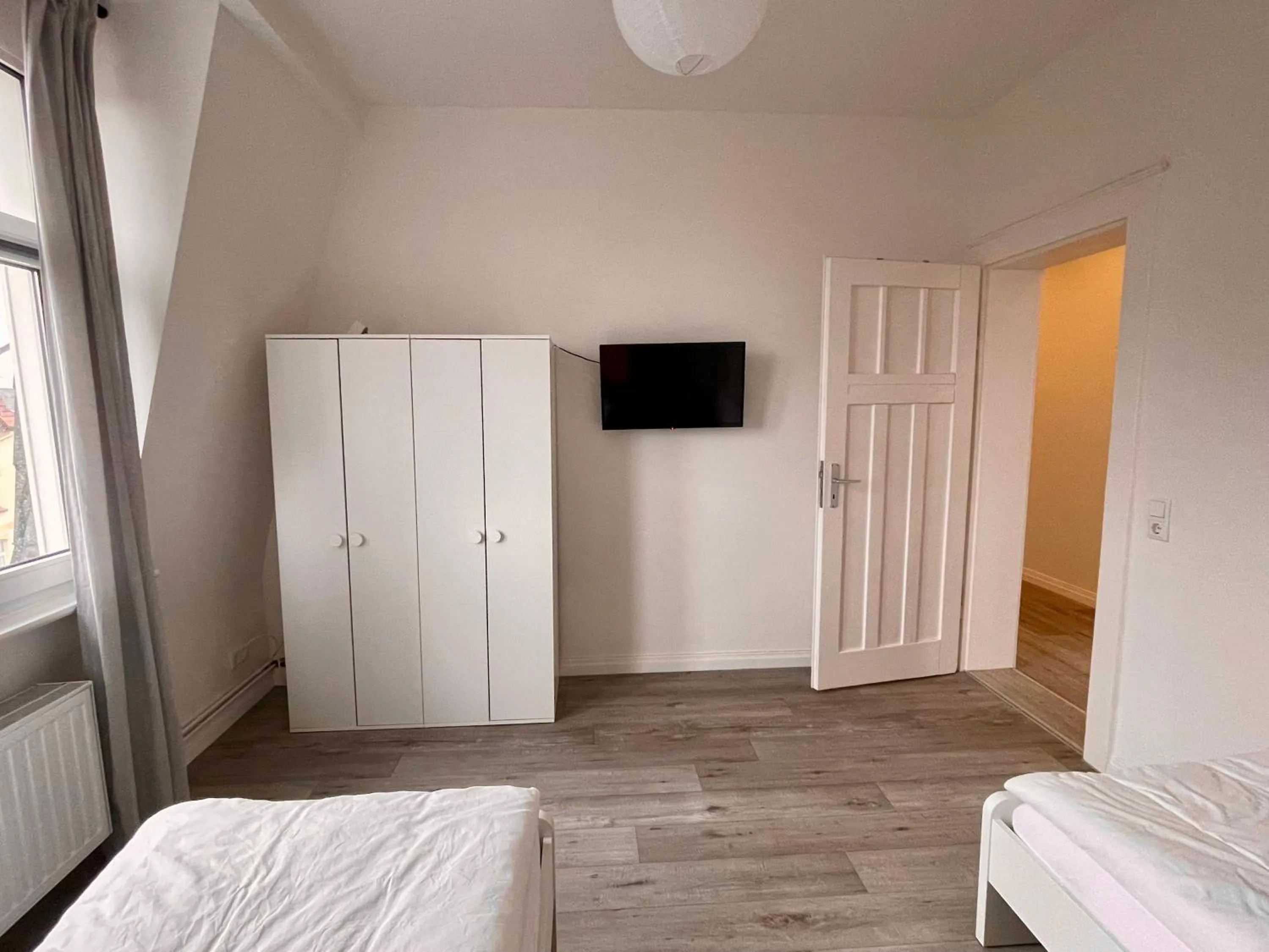 TV and multimedia, Bed in Schlafkonzept Hannover