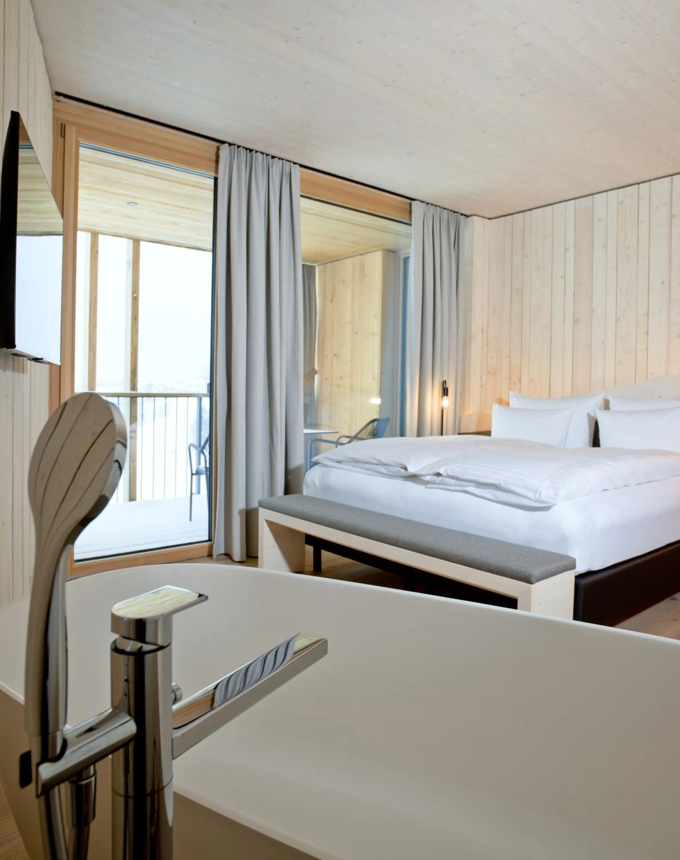 Bedroom, Bed in Euler Neuschönau - Naturhotel & Chalets