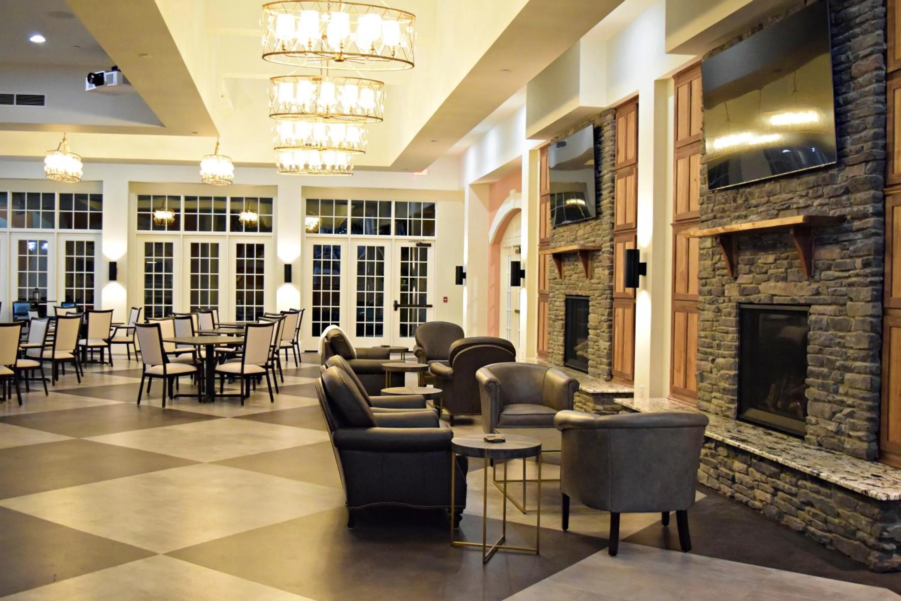 Dining area in JH Adams Inn, Trademark Collection by Wyndham