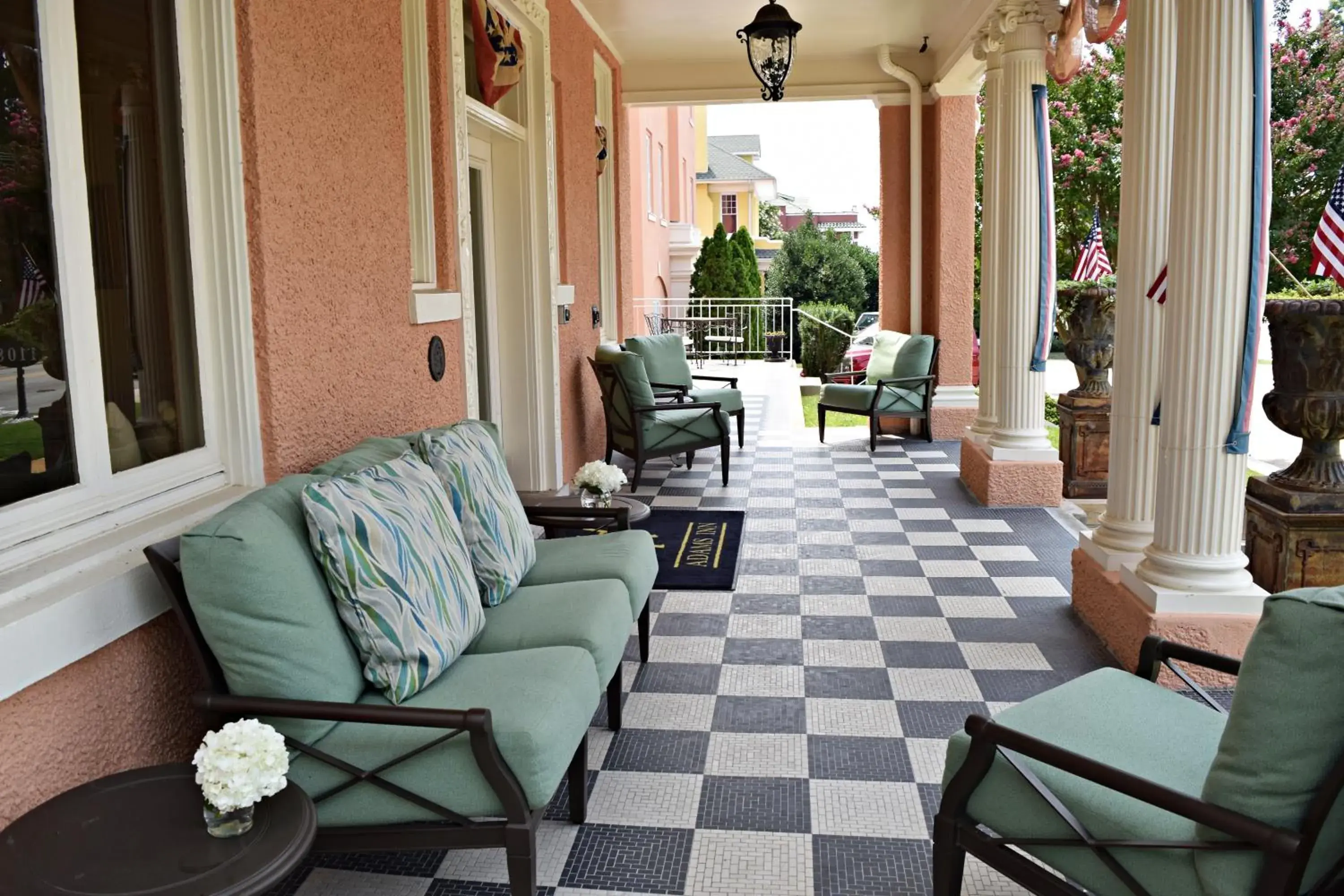 Facade/entrance in JH Adams Inn, Trademark Collection by Wyndham Facade/entrance in JH Adams Inn, Trademark Collection by Wyndham