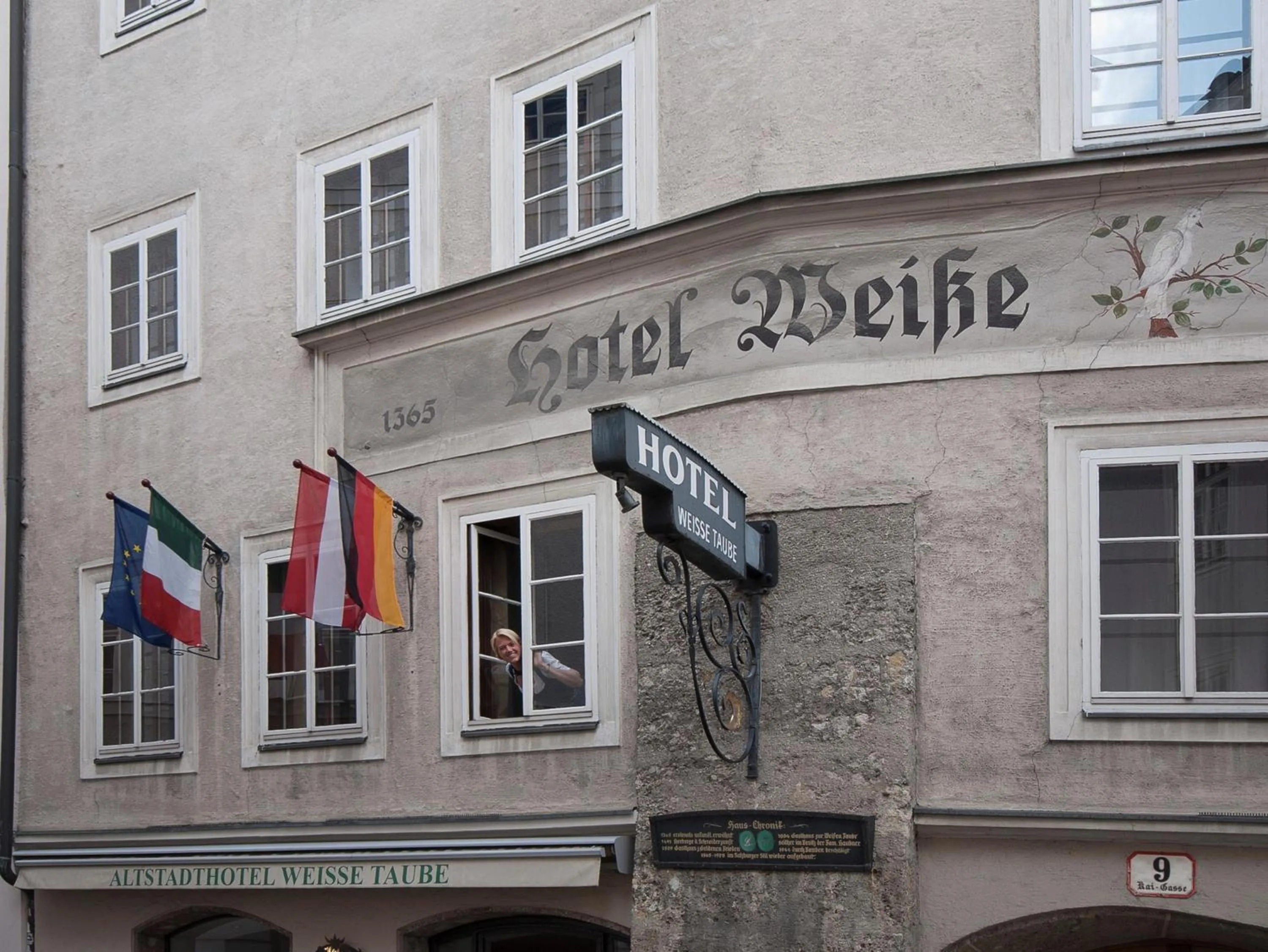 Facade/entrance in Altstadthotel Weisse Taube
