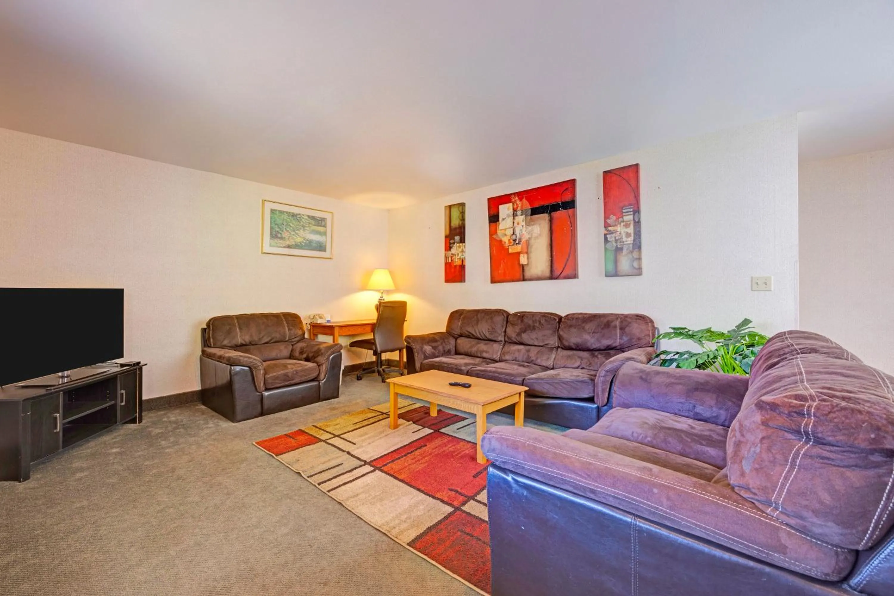 Area and facilities in Capital O Stevenson Inn Riverside