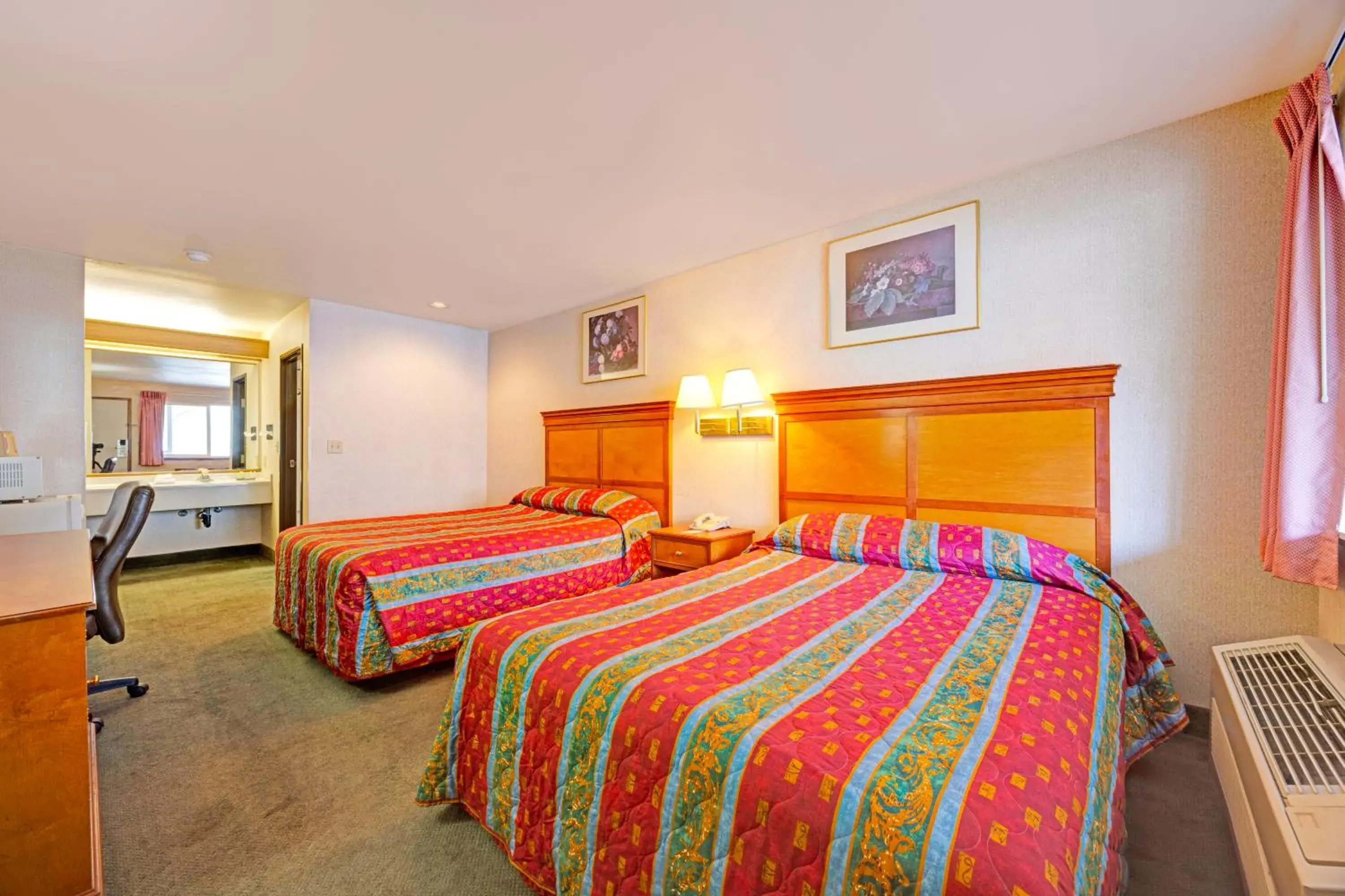 2 Queen Beds Accessible Non-Smoking in Capital O Stevenson Inn Riverside 2 Queen Beds Accessible Non-Smoking in Capital O Stevenson Inn Riverside