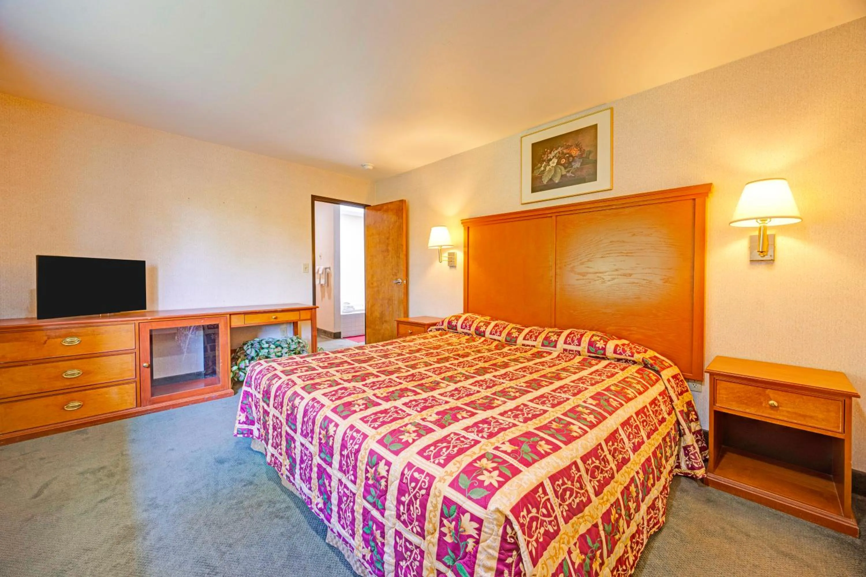 Bedroom, Bed in Capital O Stevenson Inn Riverside