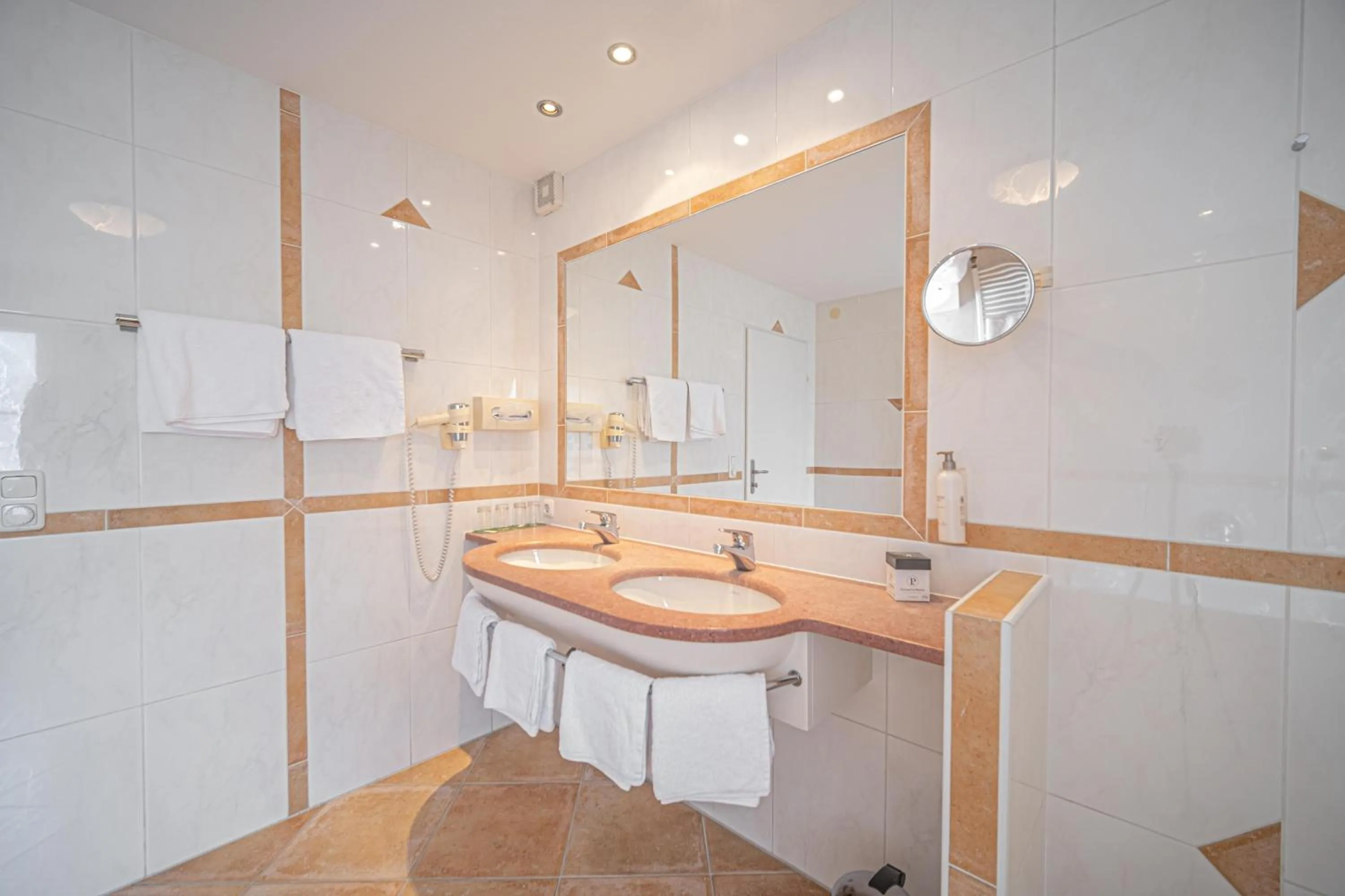 Bathroom in Das Grüne Hotel zur Post - 100 % BIO